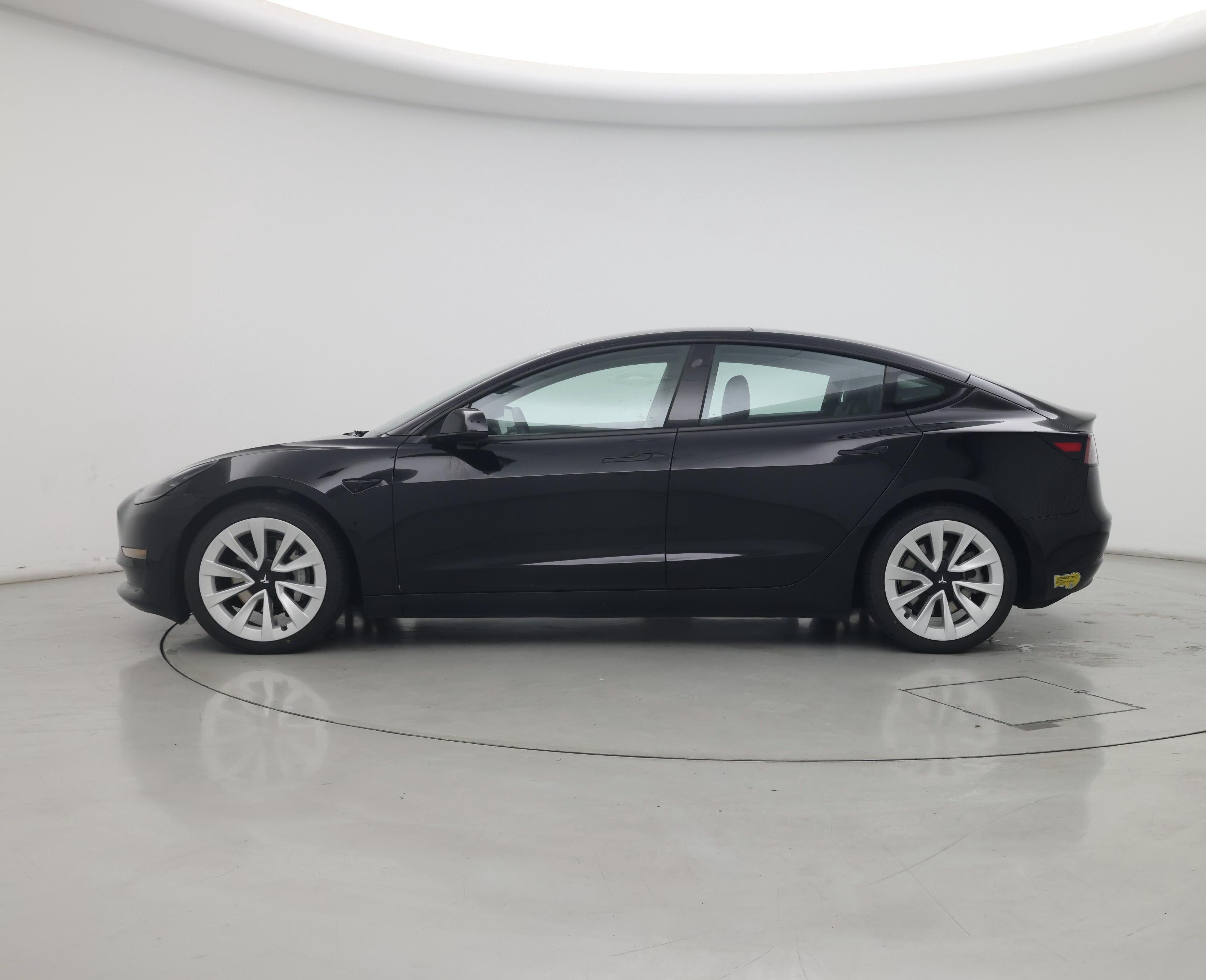 Thumbnail: 2022 Tesla Model 3 - 3