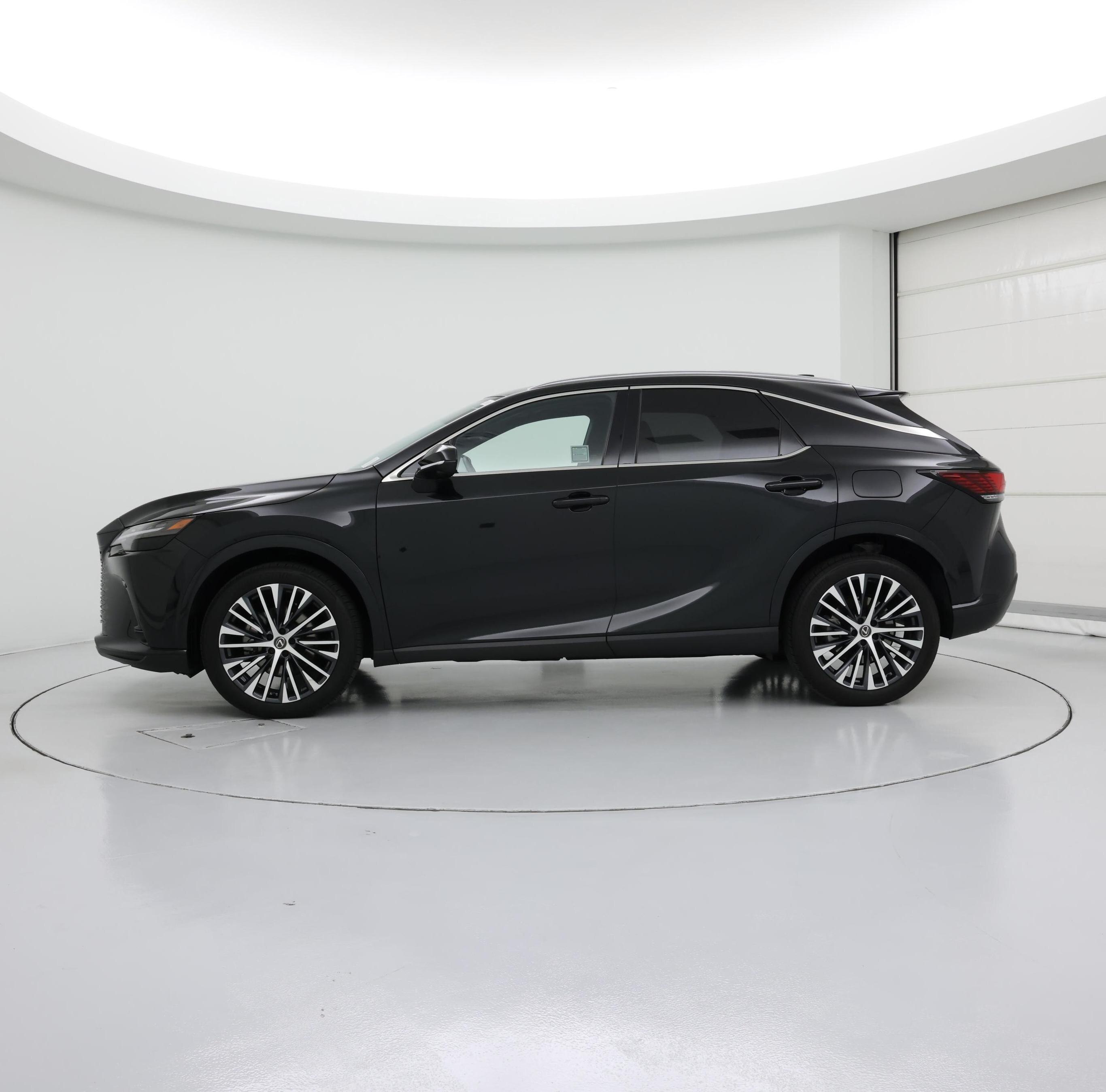 Thumbnail: 2023 Lexus RX - 3
