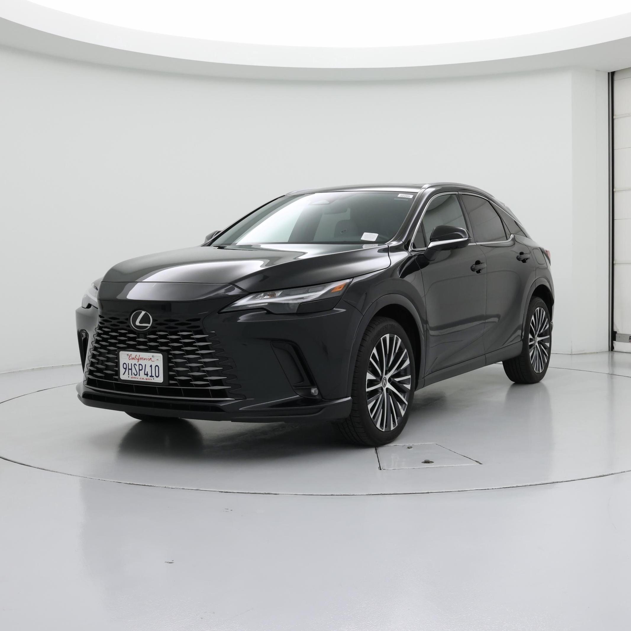Thumbnail: 2023 Lexus RX - 4