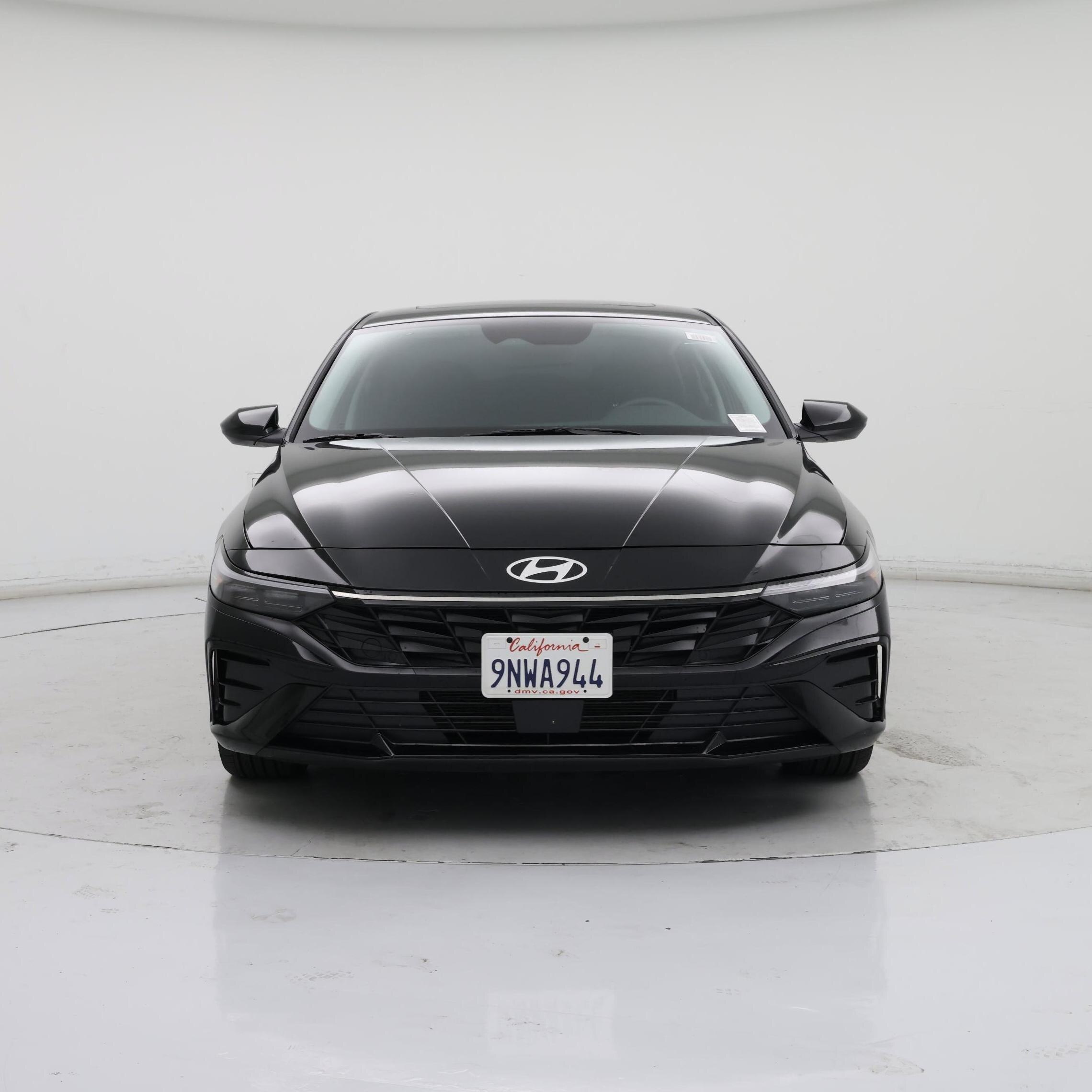 Thumbnail: 2024 Hyundai Elantra - 5
