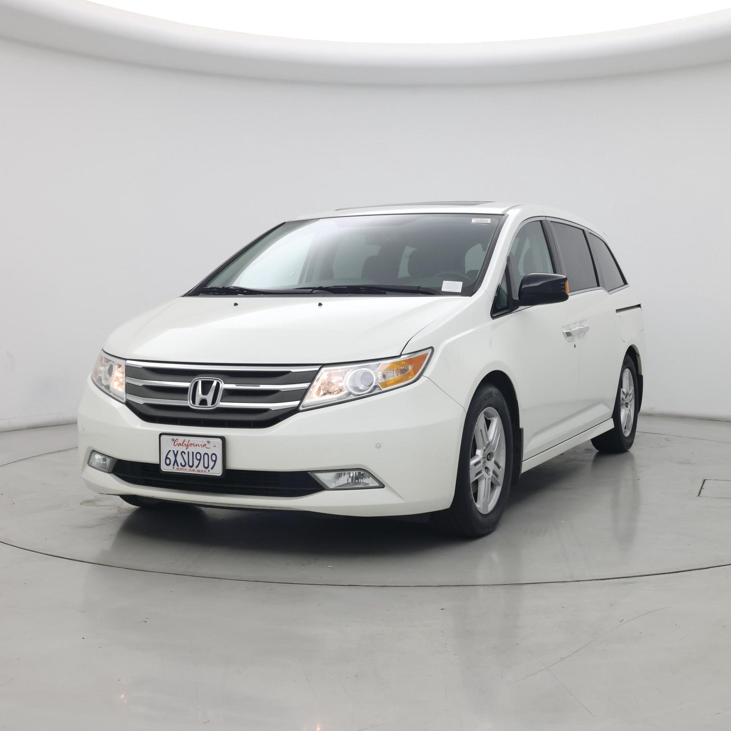 Thumbnail: 2013 Honda Odyssey - 4