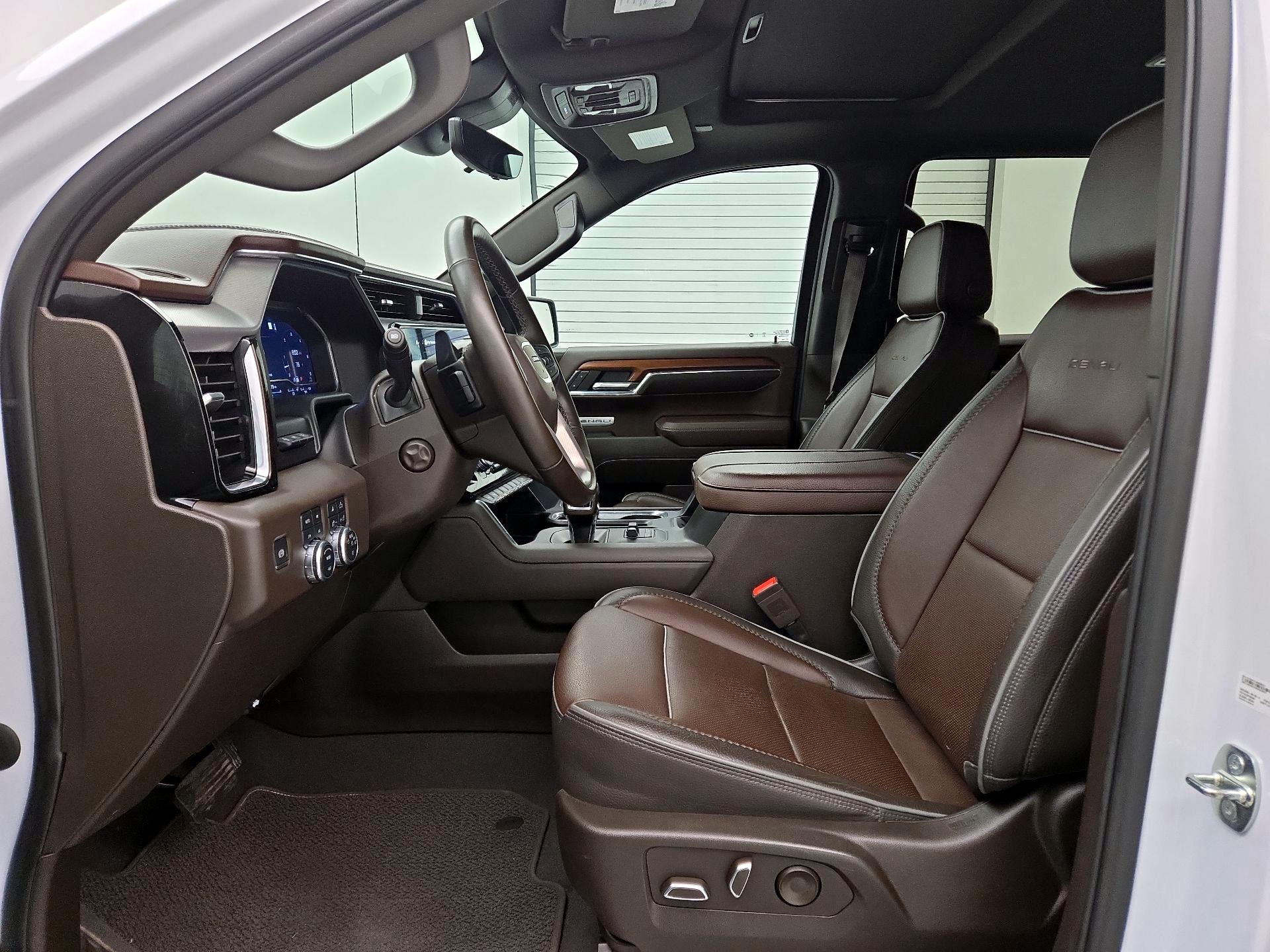 Thumbnail: 2023 GMC Sierra 1500 - 11