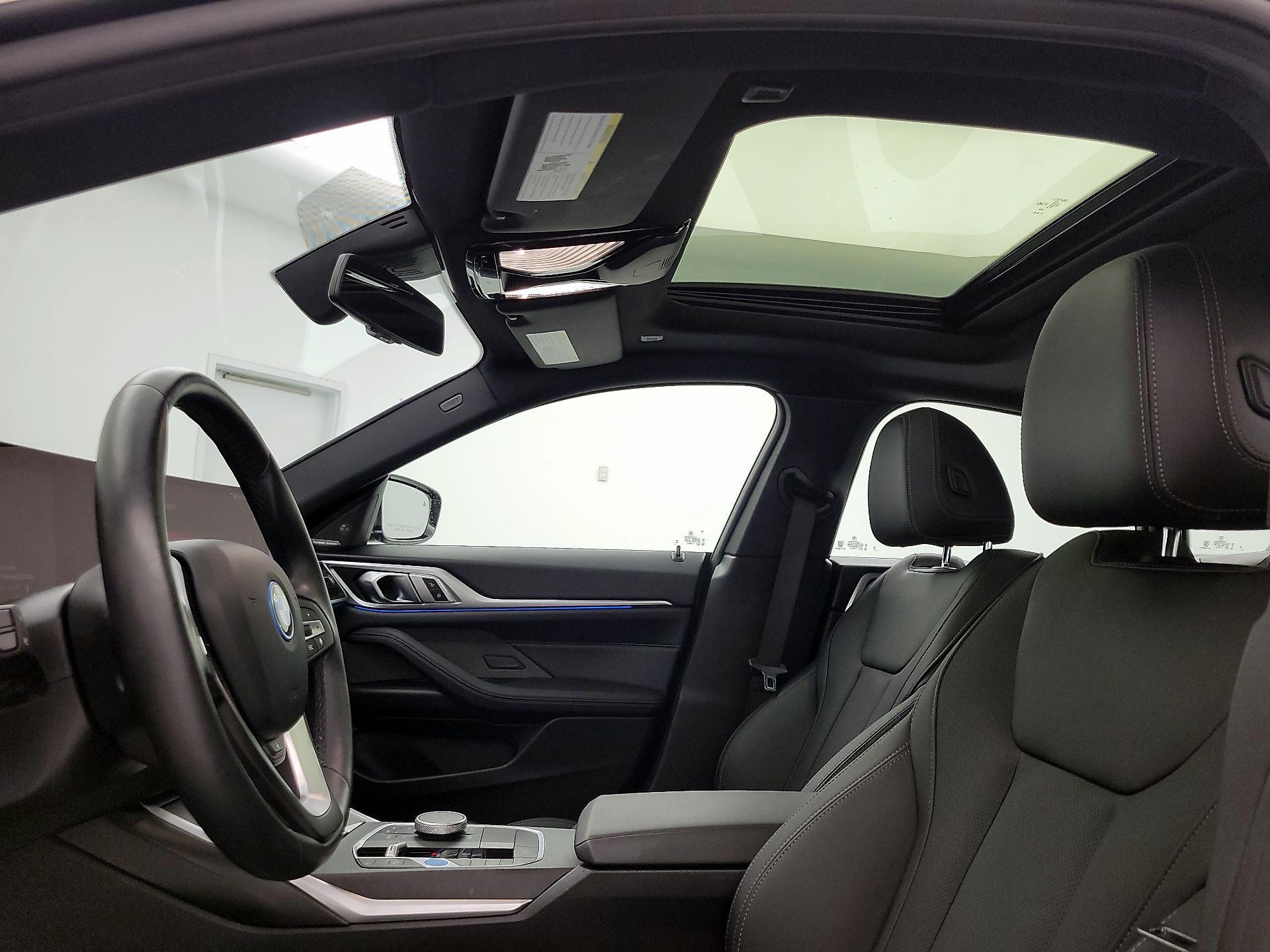 Thumbnail: 2024 BMW i4 - 20