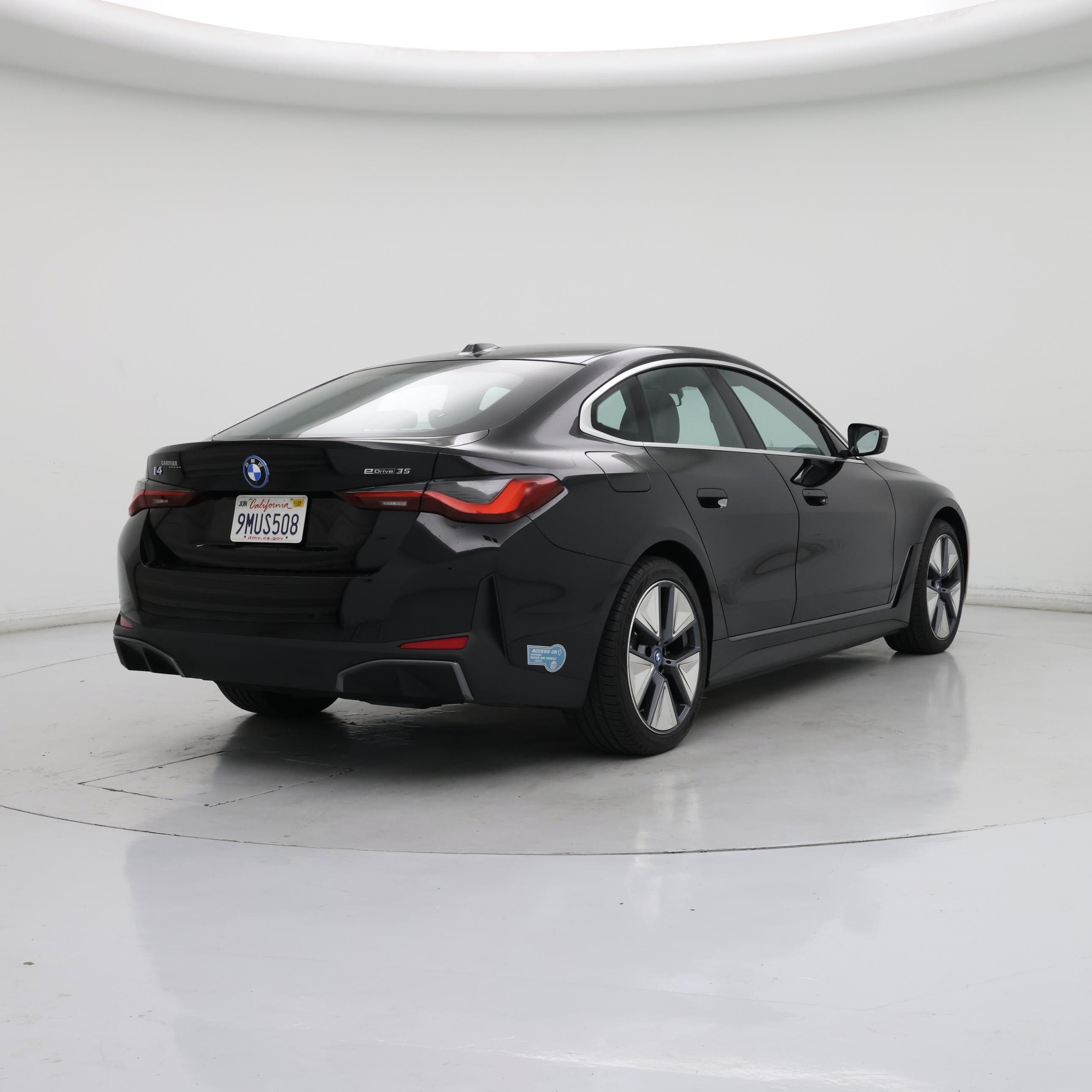 Thumbnail: 2024 BMW i4 - 8