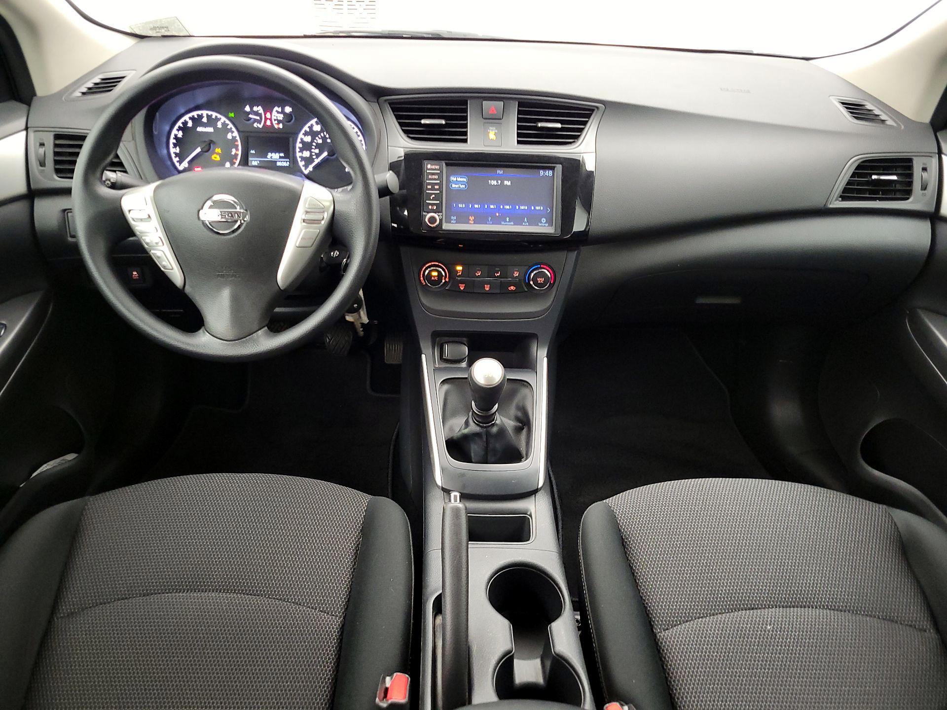 Thumbnail: 2019 Nissan Sentra - 9