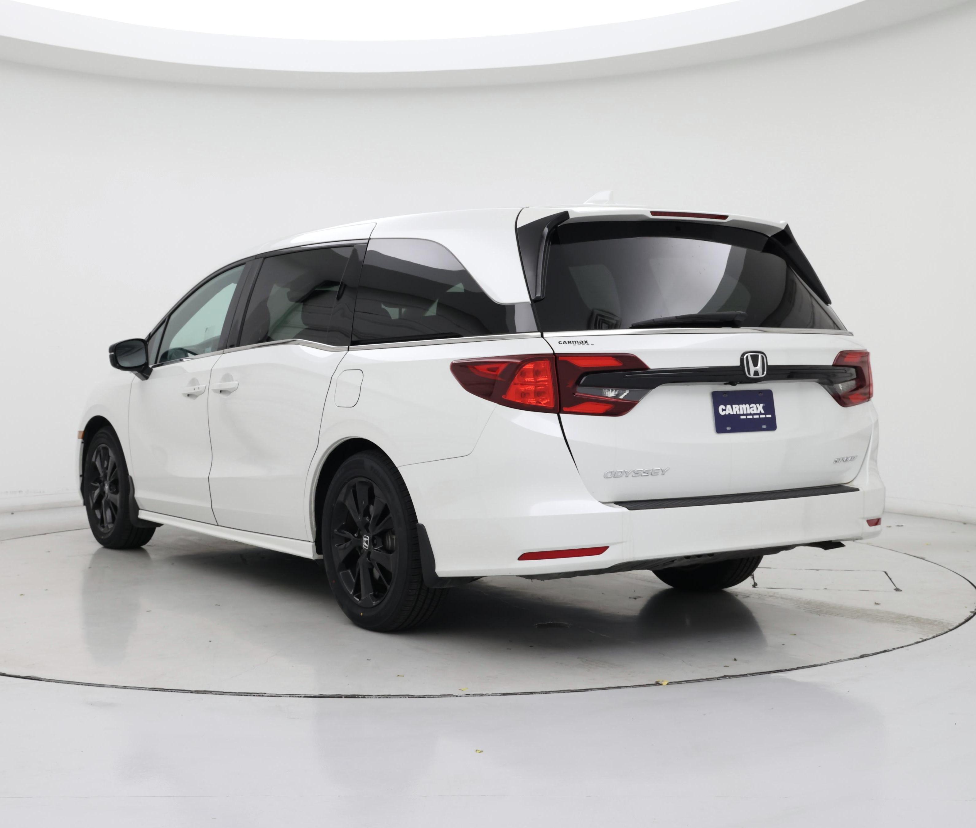 Thumbnail: 2023 Honda Odyssey - 2