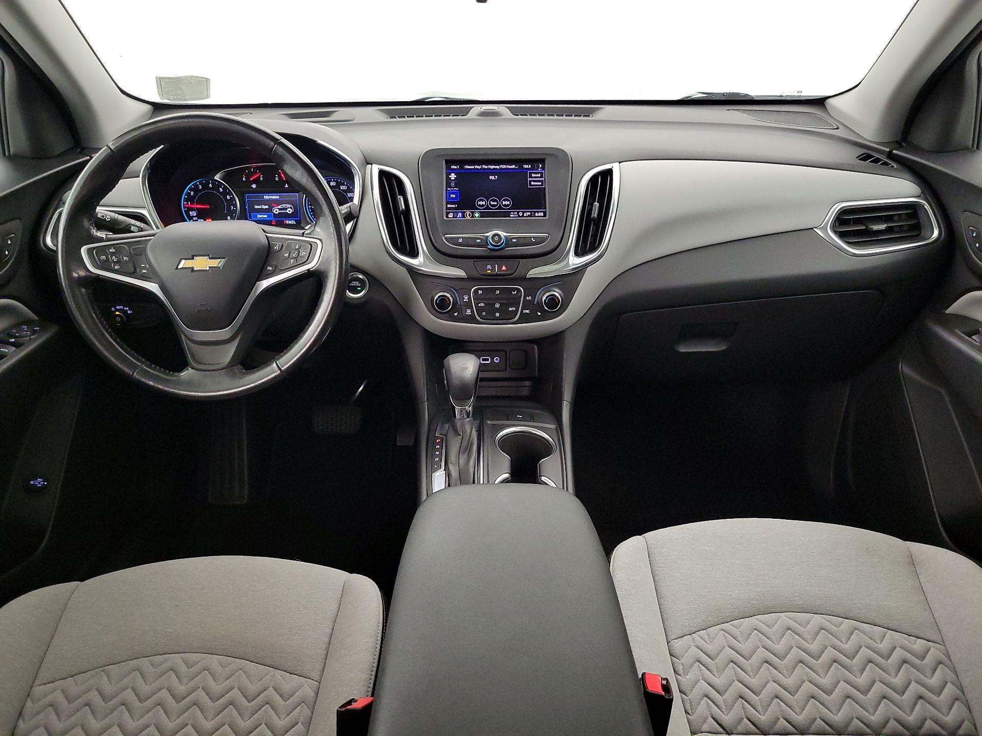 Thumbnail: 2022 Chevrolet Equinox - 9