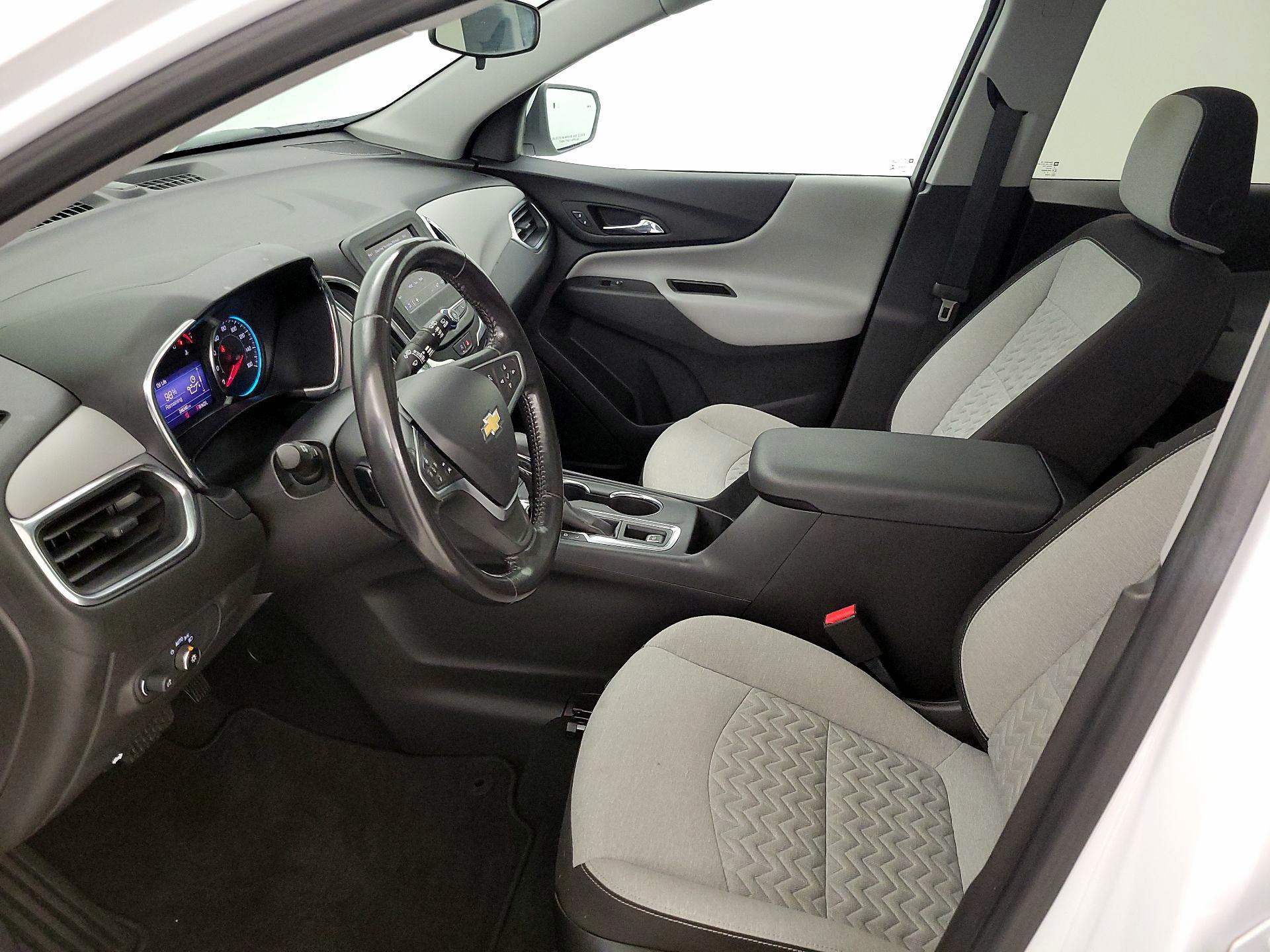 Thumbnail: 2022 Chevrolet Equinox - 11