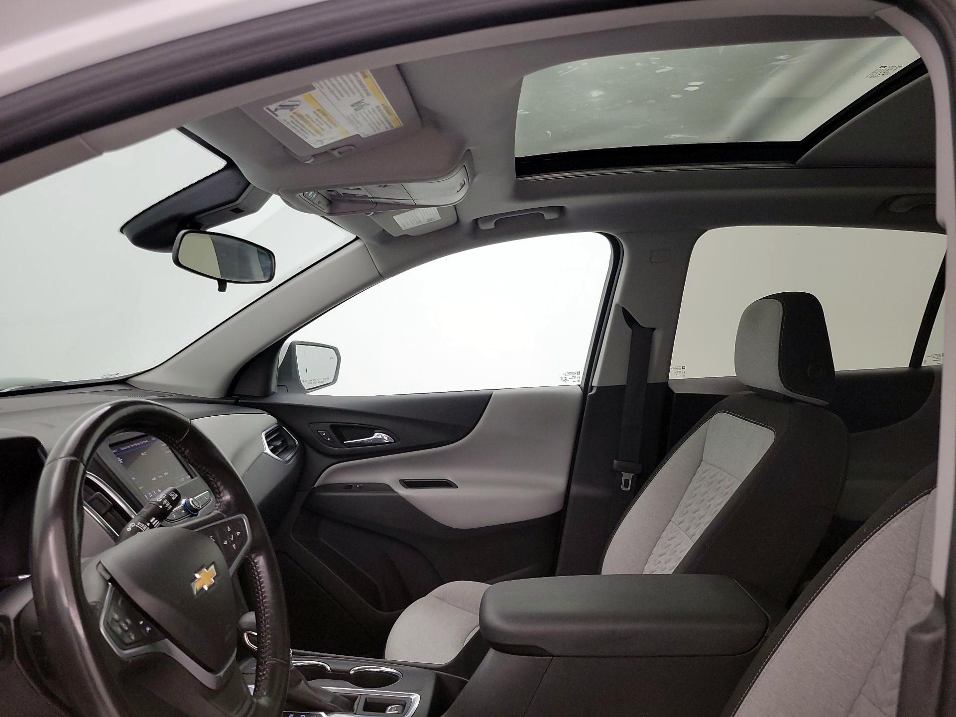 Thumbnail: 2022 Chevrolet Equinox - 19