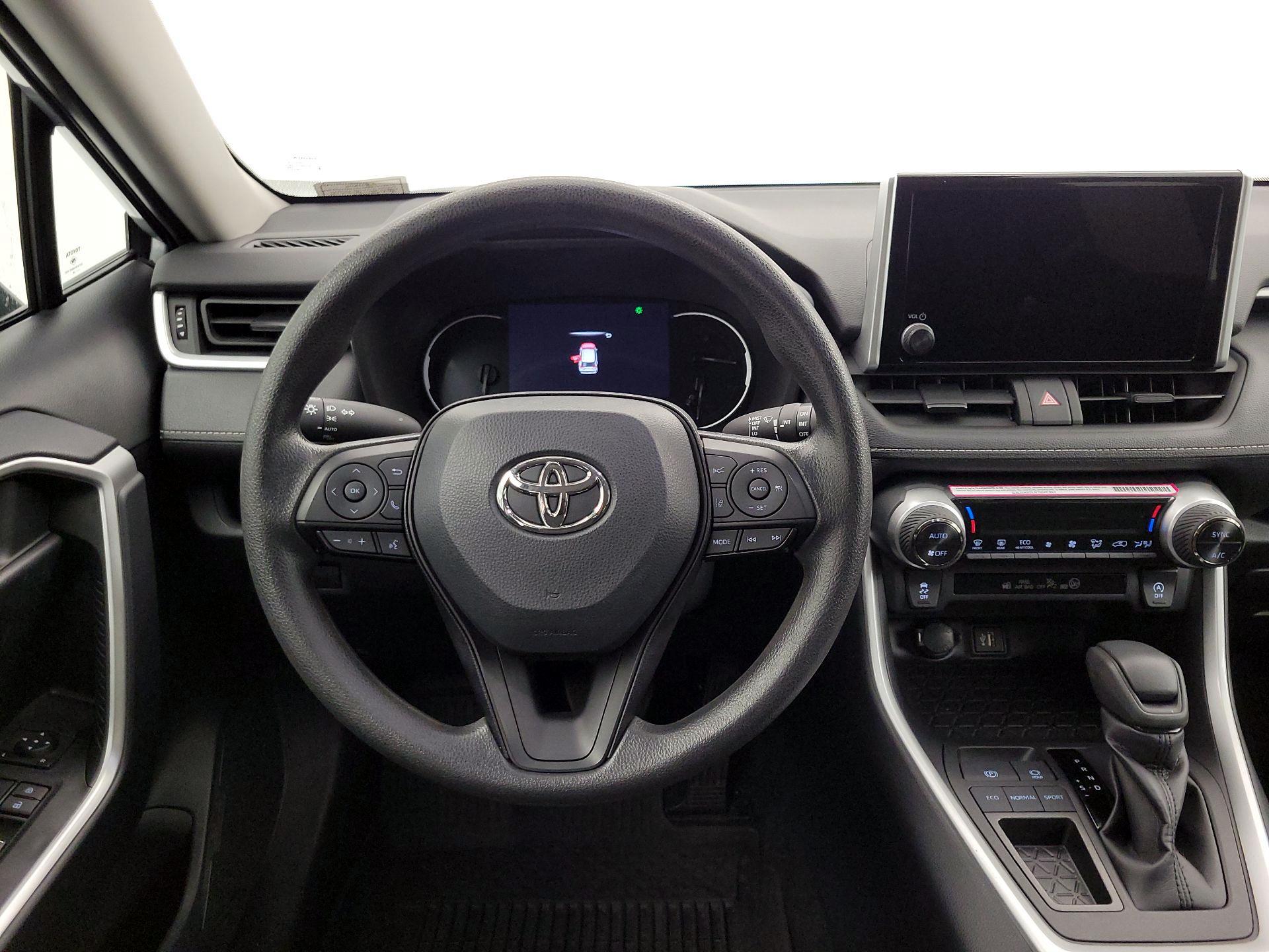 Thumbnail: 2024 Toyota RAV4 - 10