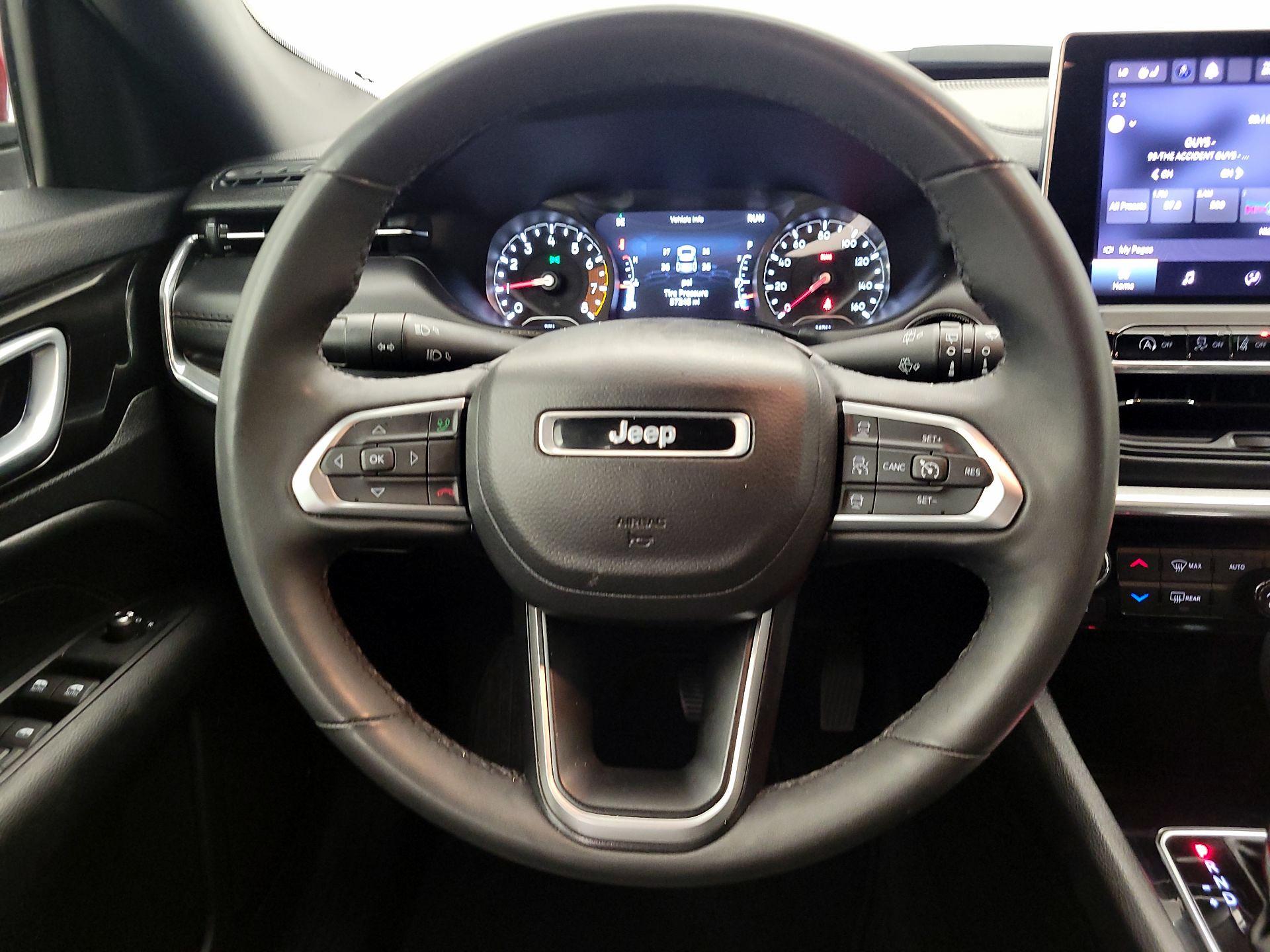 Thumbnail: 2023 Jeep Compass - 10