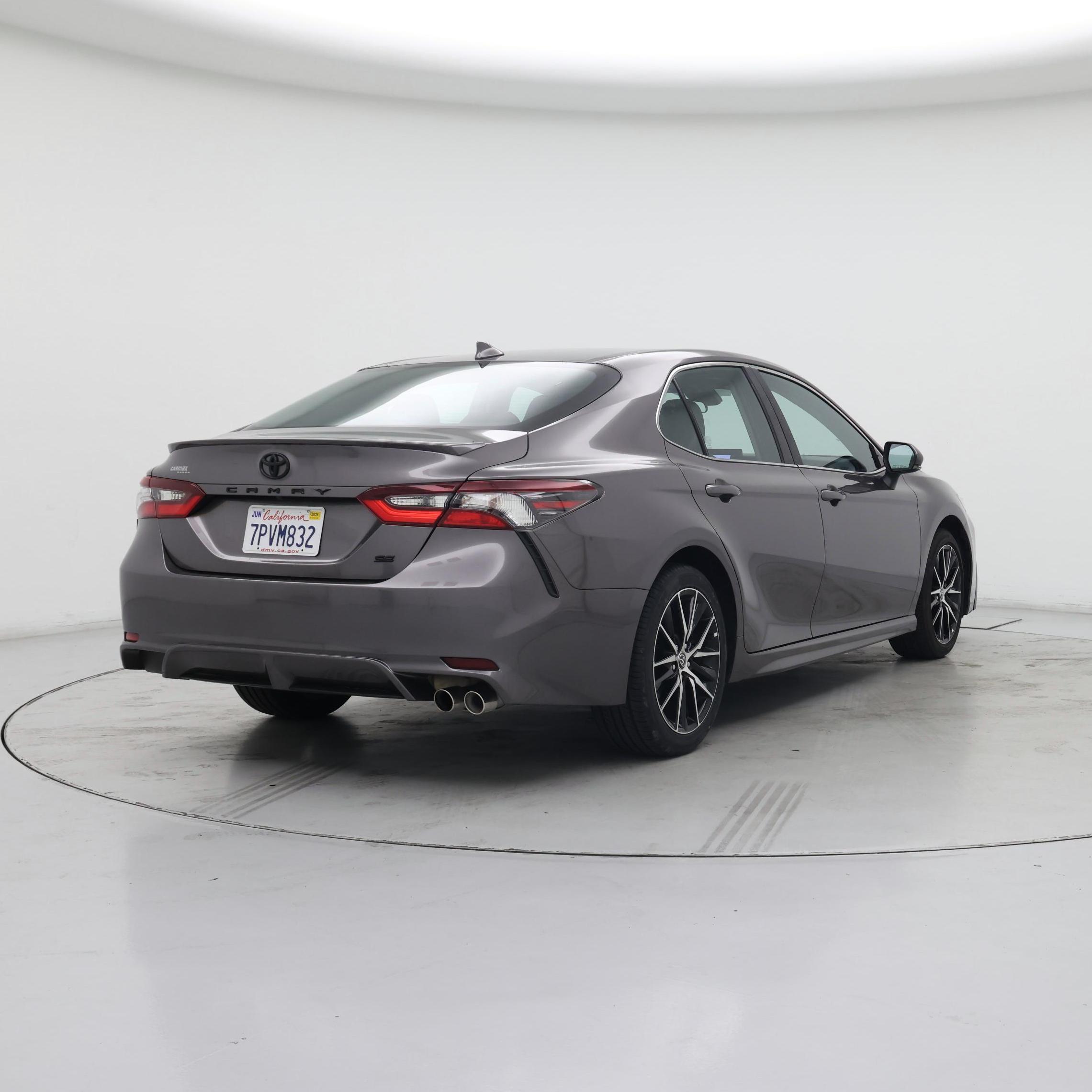 Thumbnail: 2022 Toyota Camry - 8