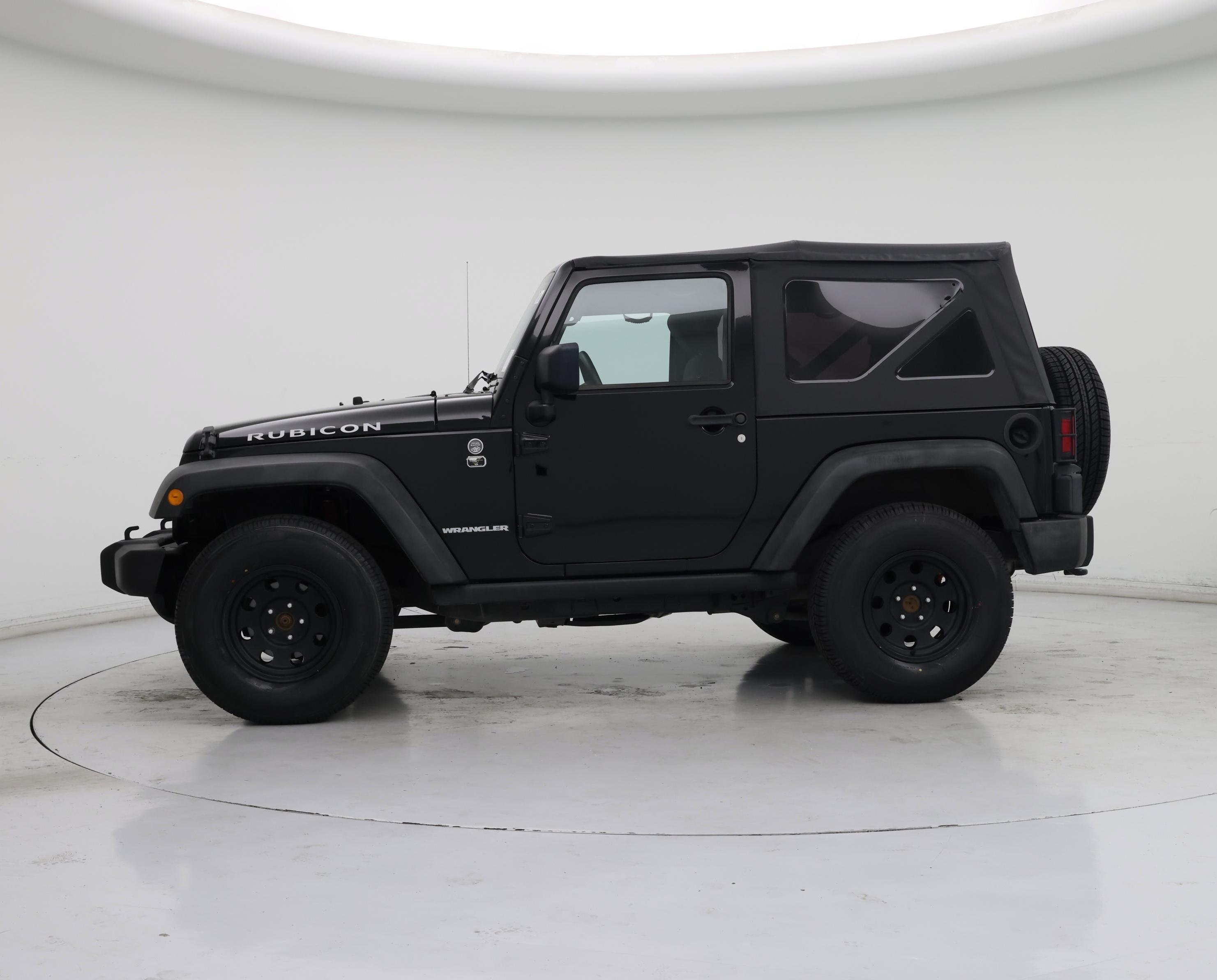 Thumbnail: 2013 Jeep Wrangler - 3