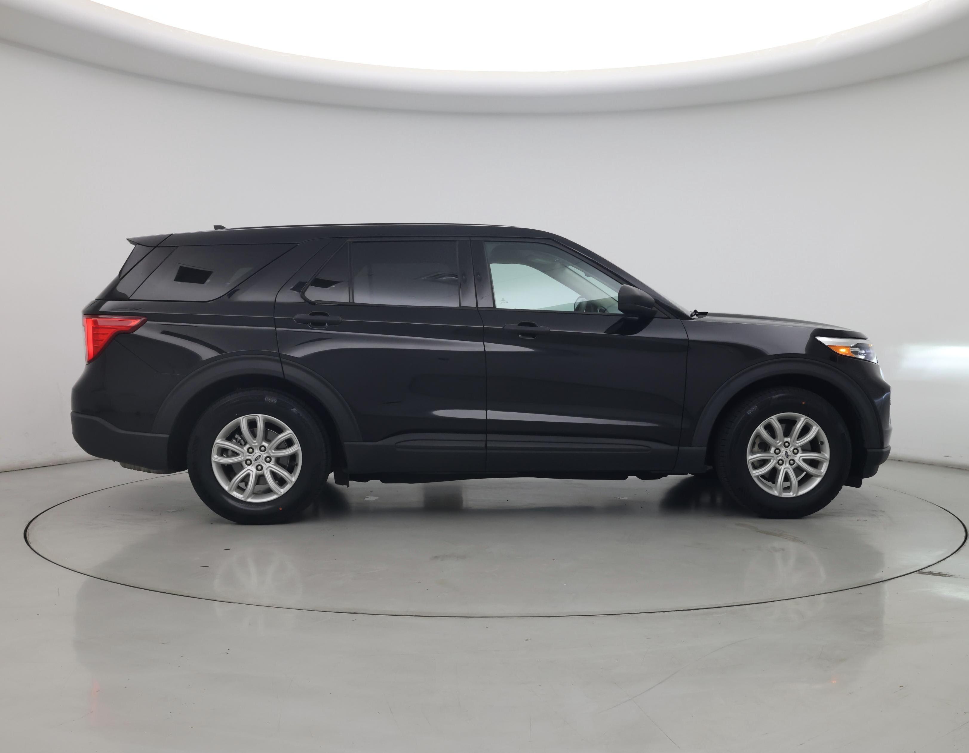 Thumbnail: 2021 Ford Explorer - 7