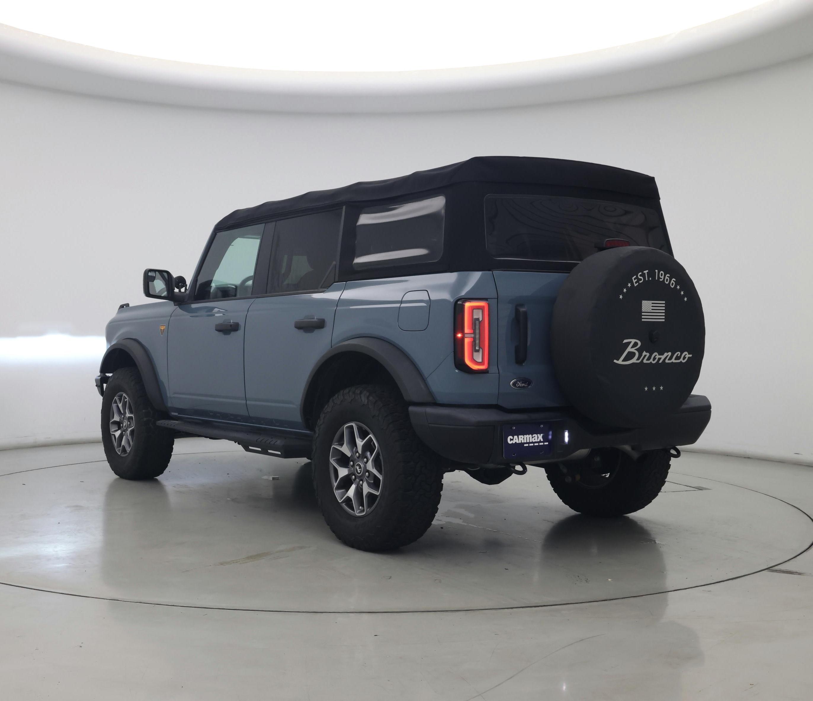Thumbnail: 2022 Ford Bronco - 2