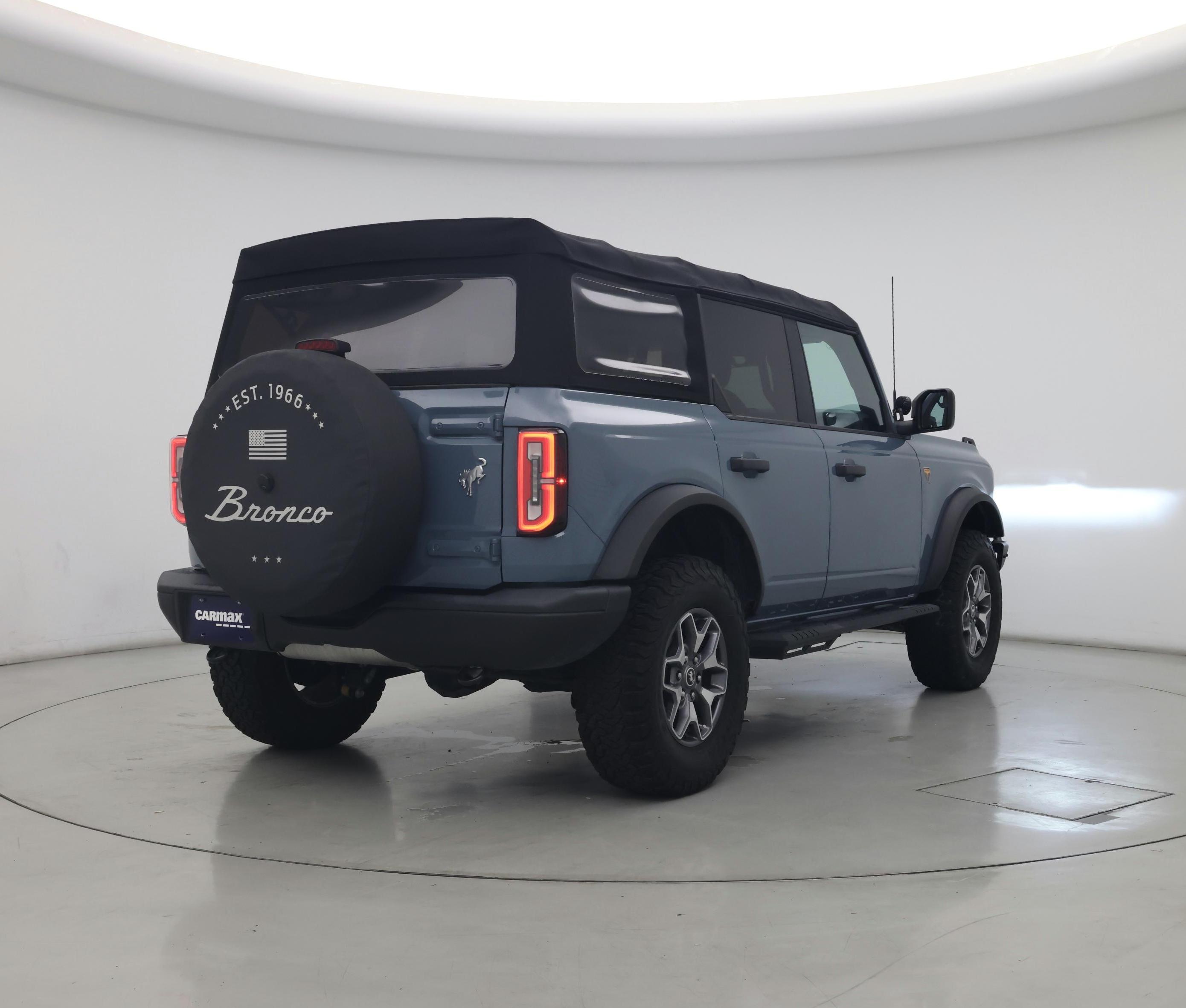 Thumbnail: 2022 Ford Bronco - 8