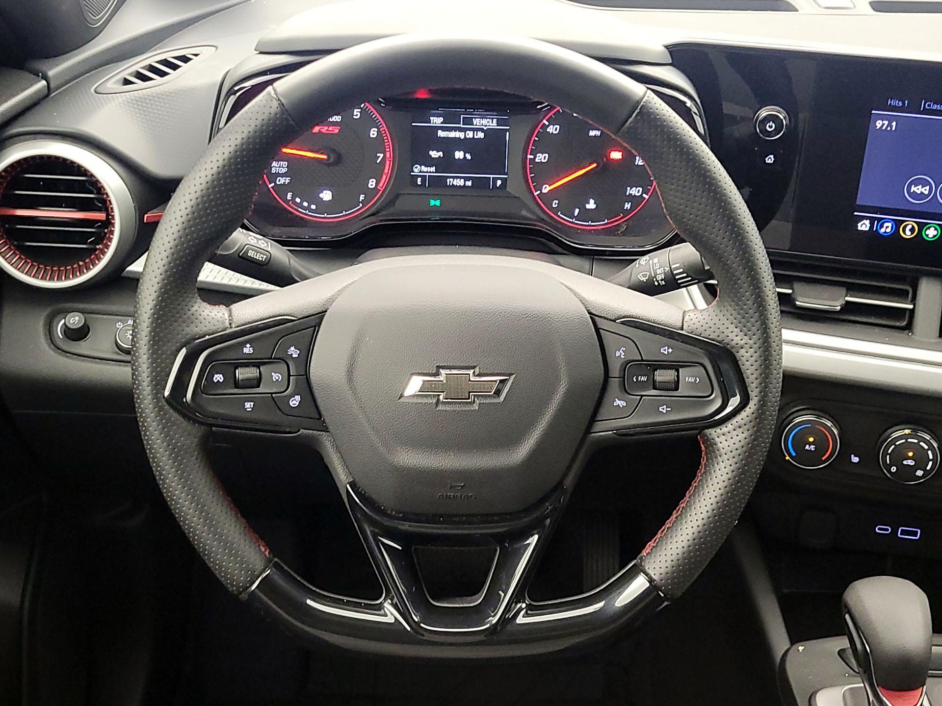 Thumbnail: 2024 Chevrolet Trax - 10