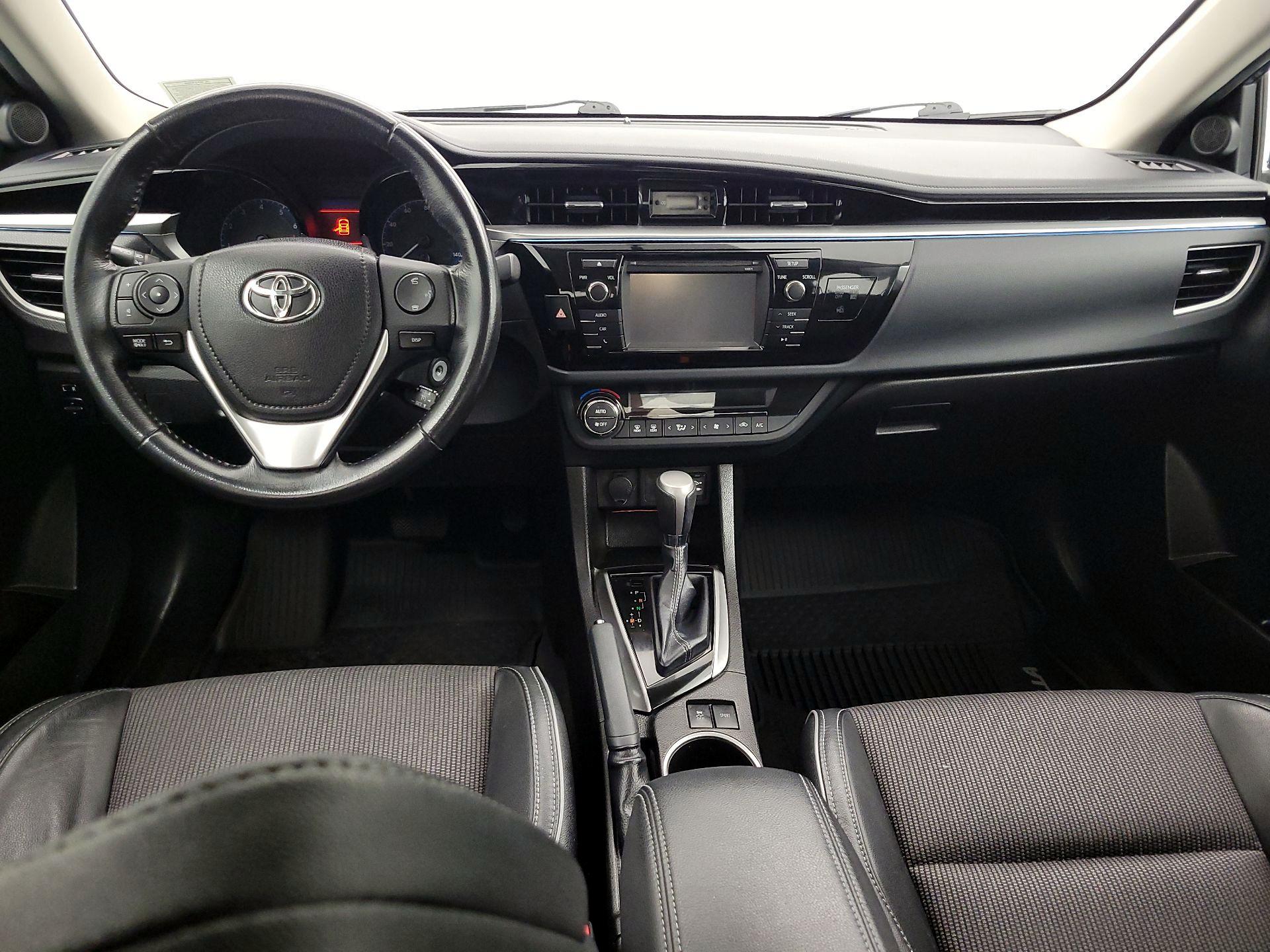 Thumbnail: 2016 Toyota Corolla - 9