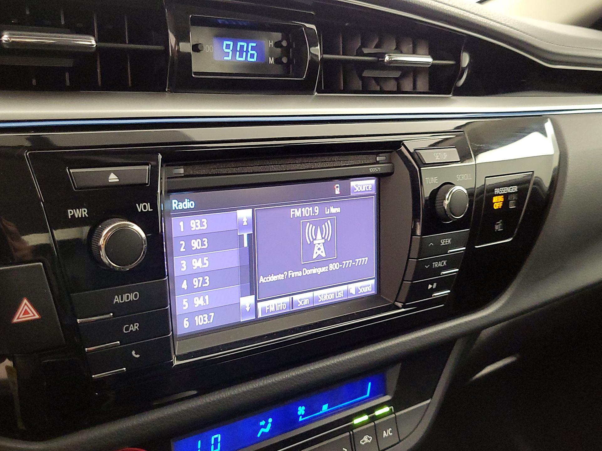 Thumbnail: 2016 Toyota Corolla - 15