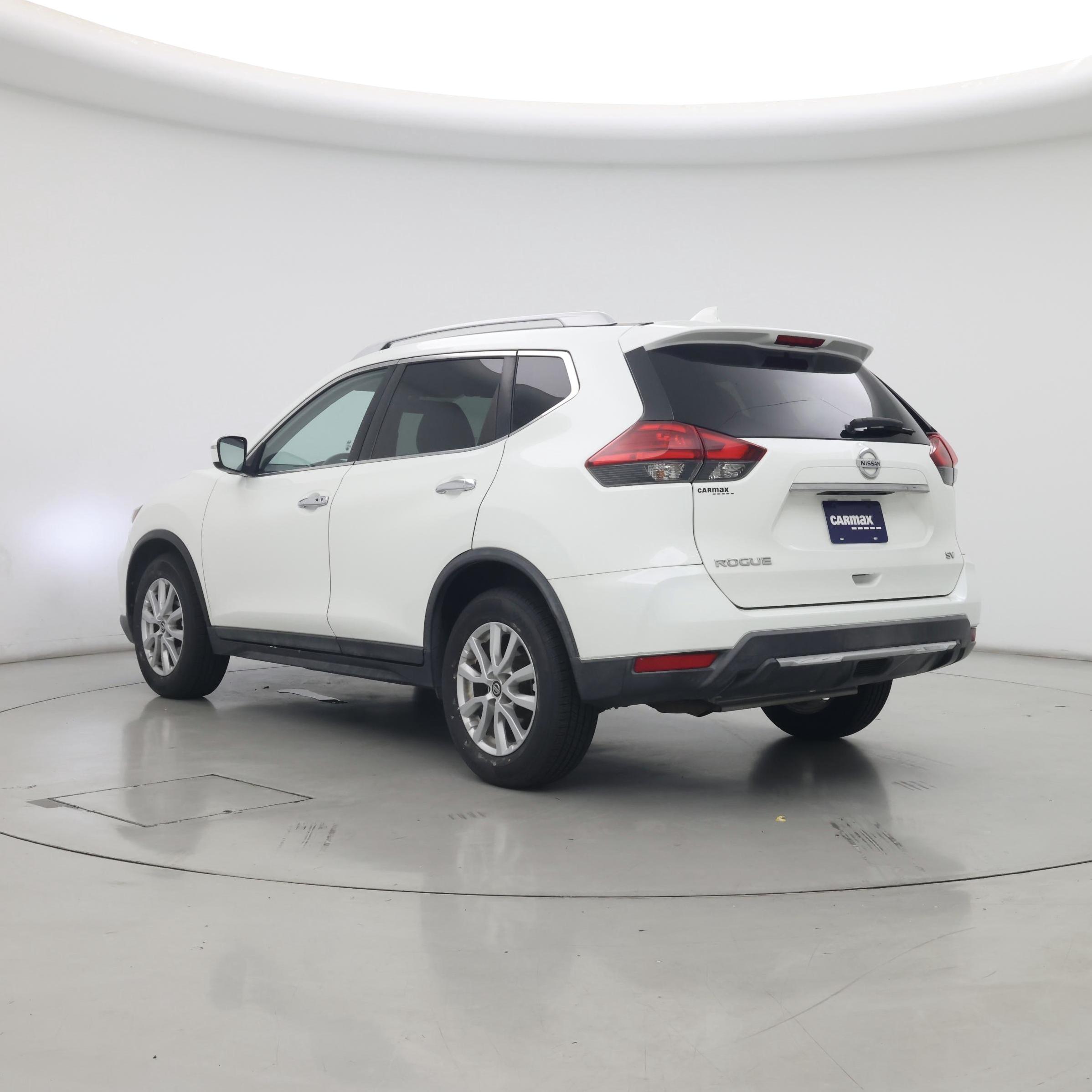 Thumbnail: 2017 Nissan Rogue - 2