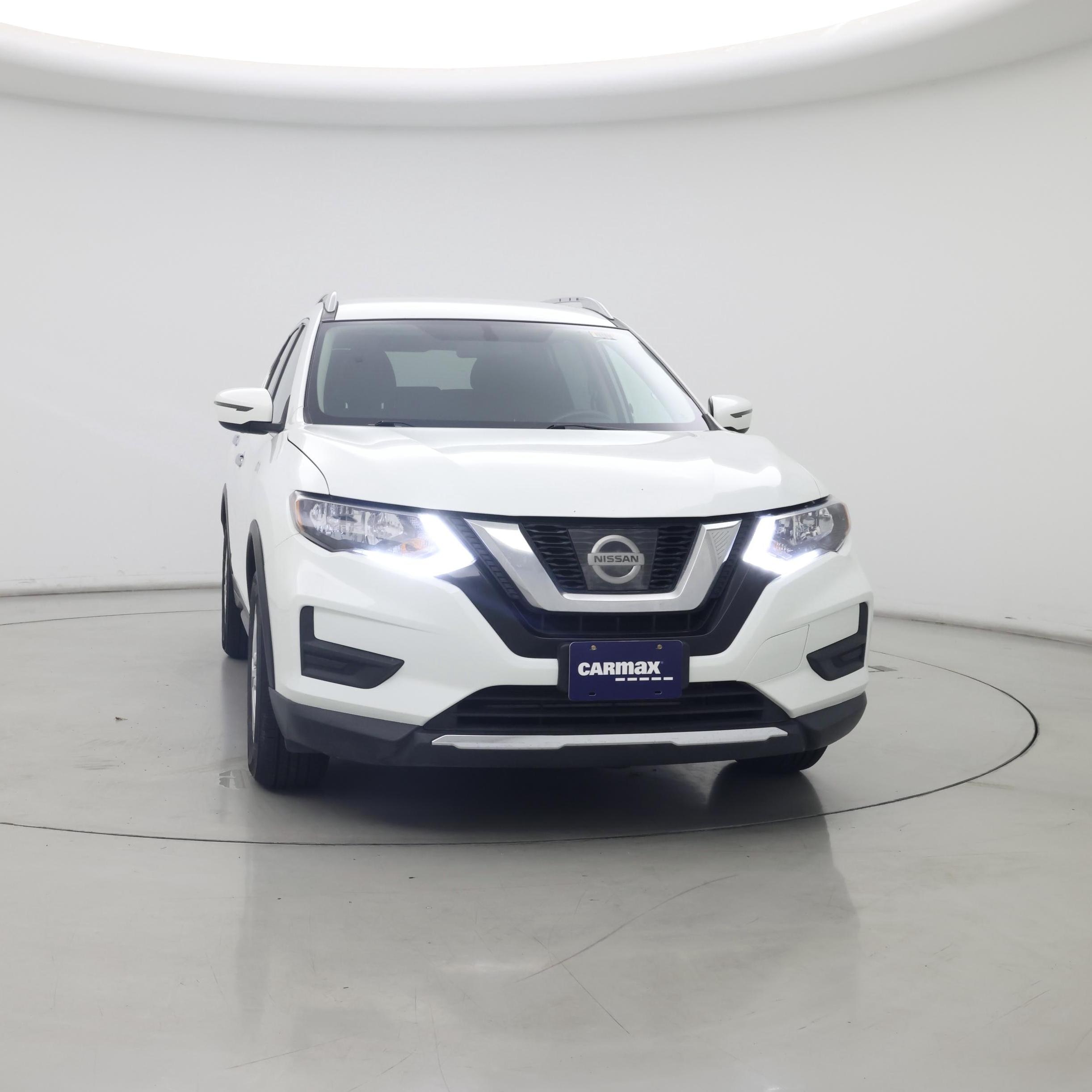 Thumbnail: 2017 Nissan Rogue - 5