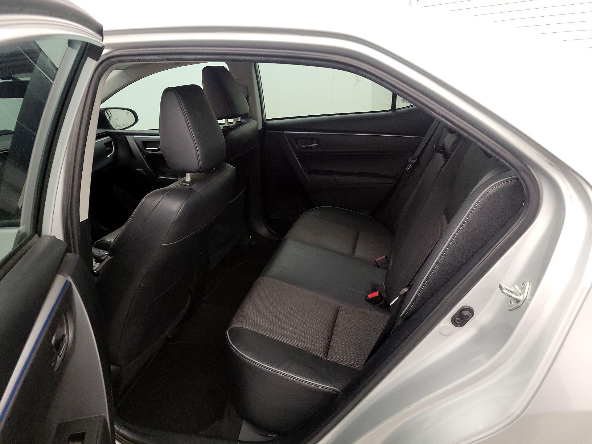 Thumbnail: 2015 Toyota Corolla - 17