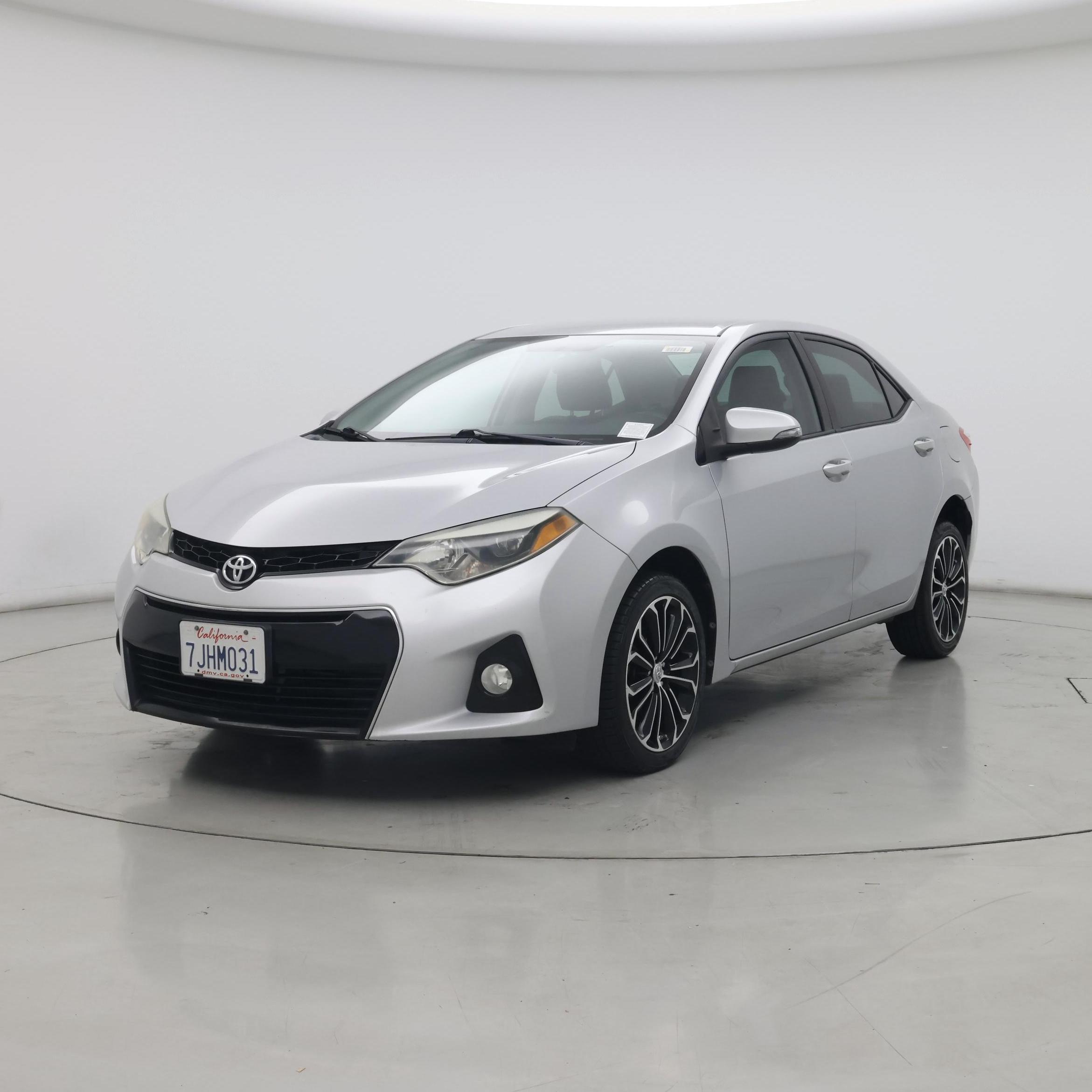 Thumbnail: 2015 Toyota Corolla - 4