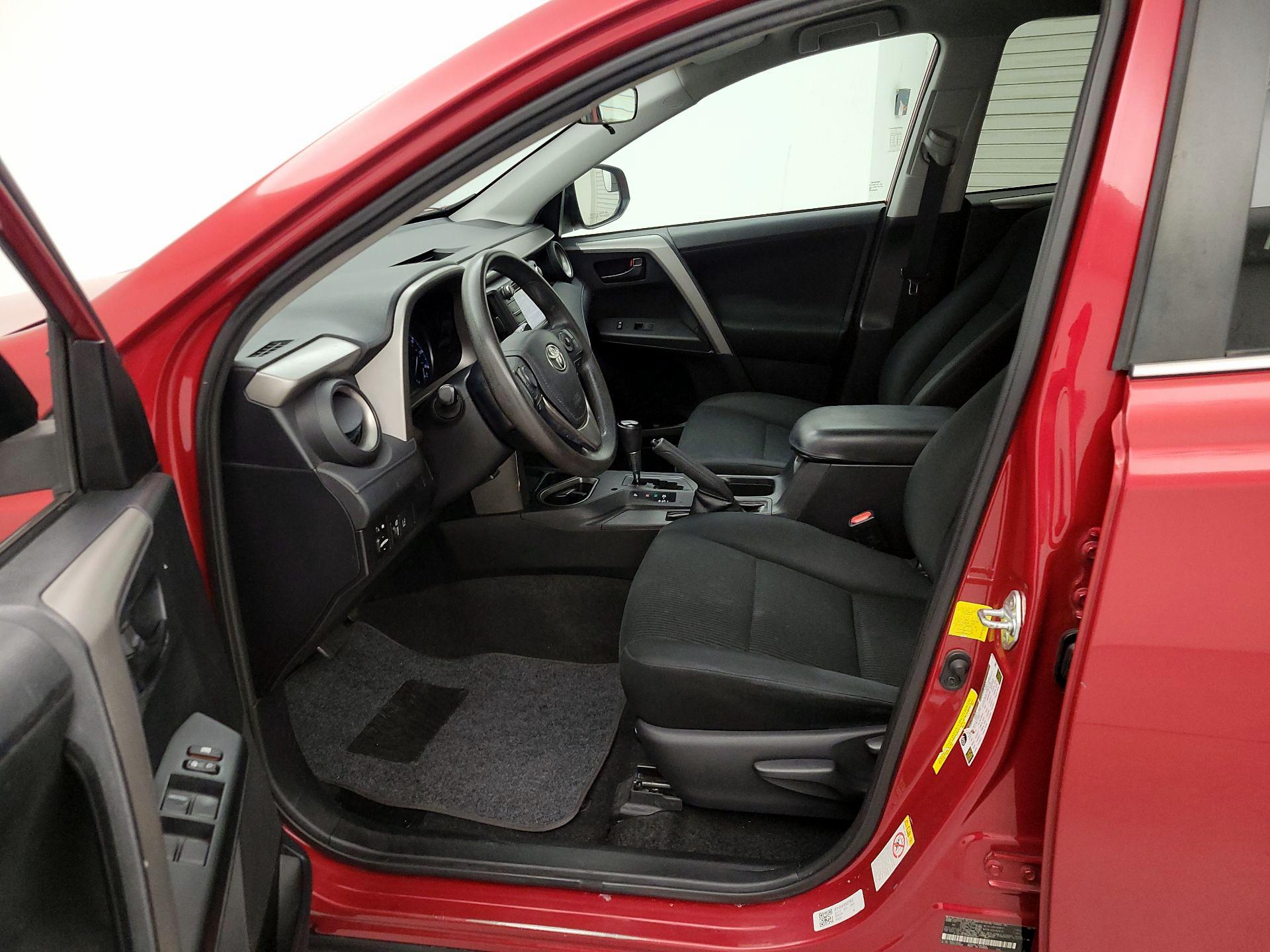 Thumbnail: 2017 Toyota RAV4 - 11