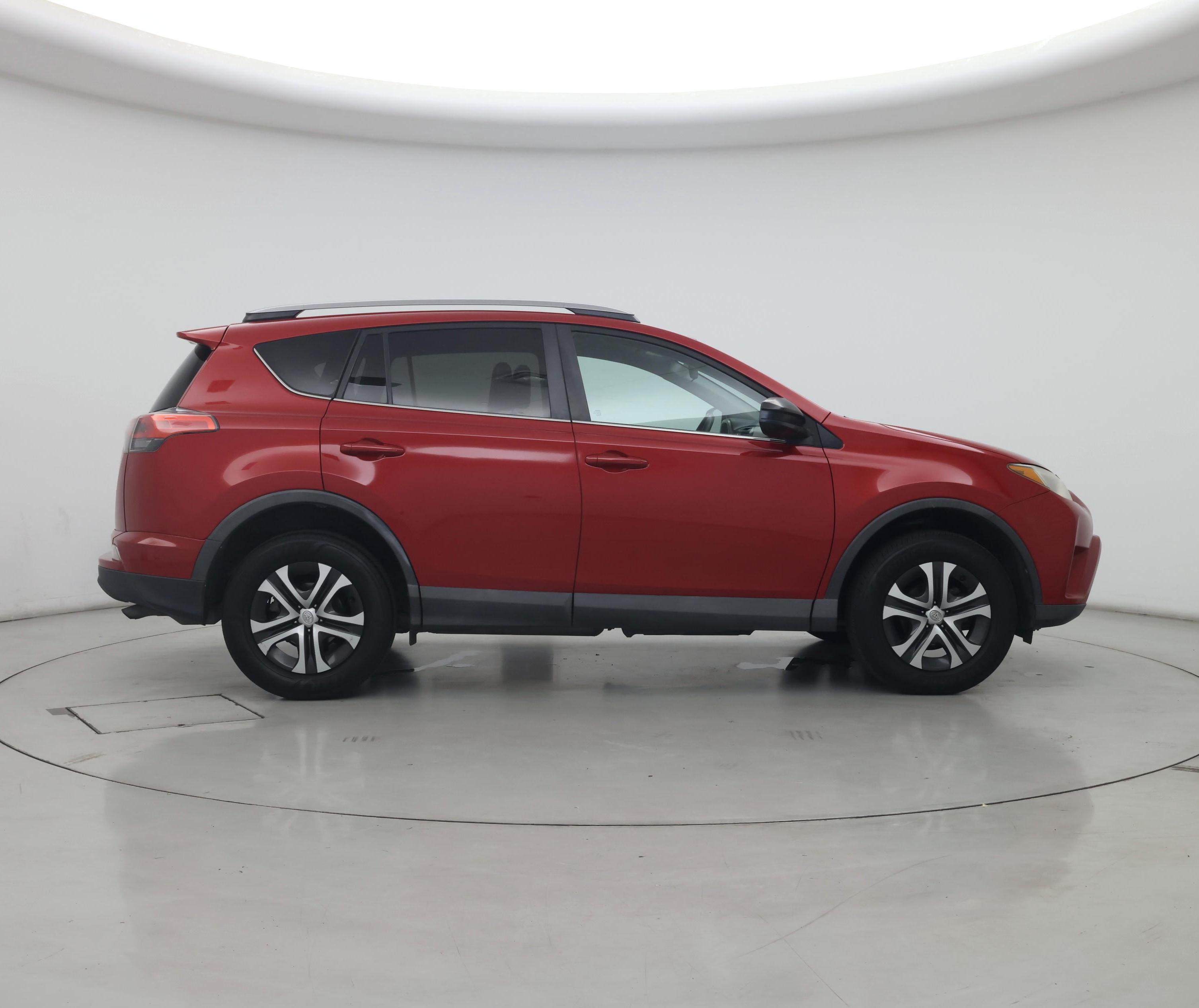 Thumbnail: 2017 Toyota RAV4 - 7
