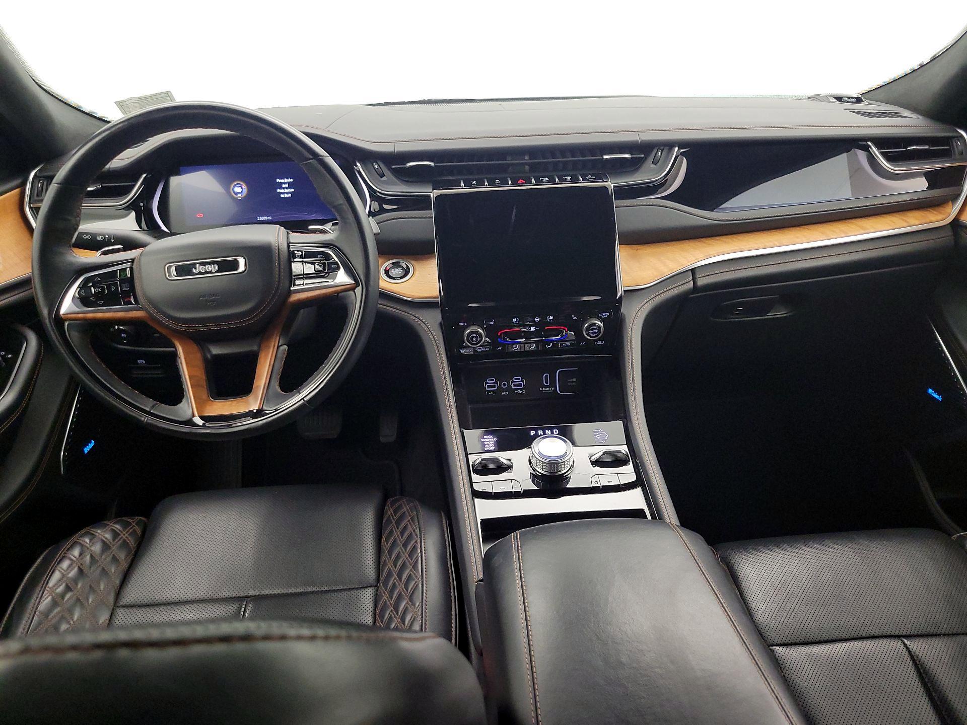 Thumbnail: 2022 Jeep Grand Cherokee L - 9