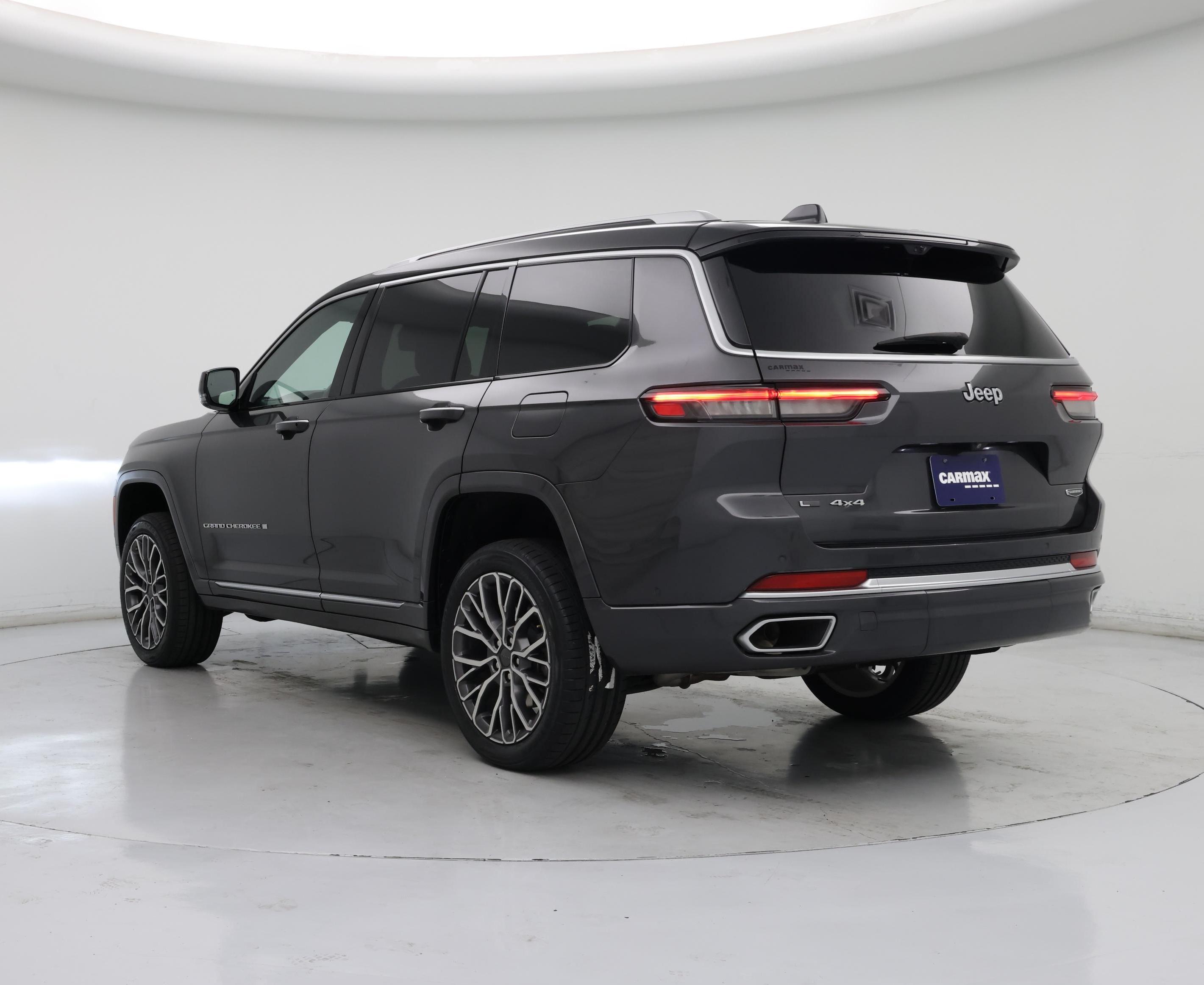 Thumbnail: 2022 Jeep Grand Cherokee L - 2
