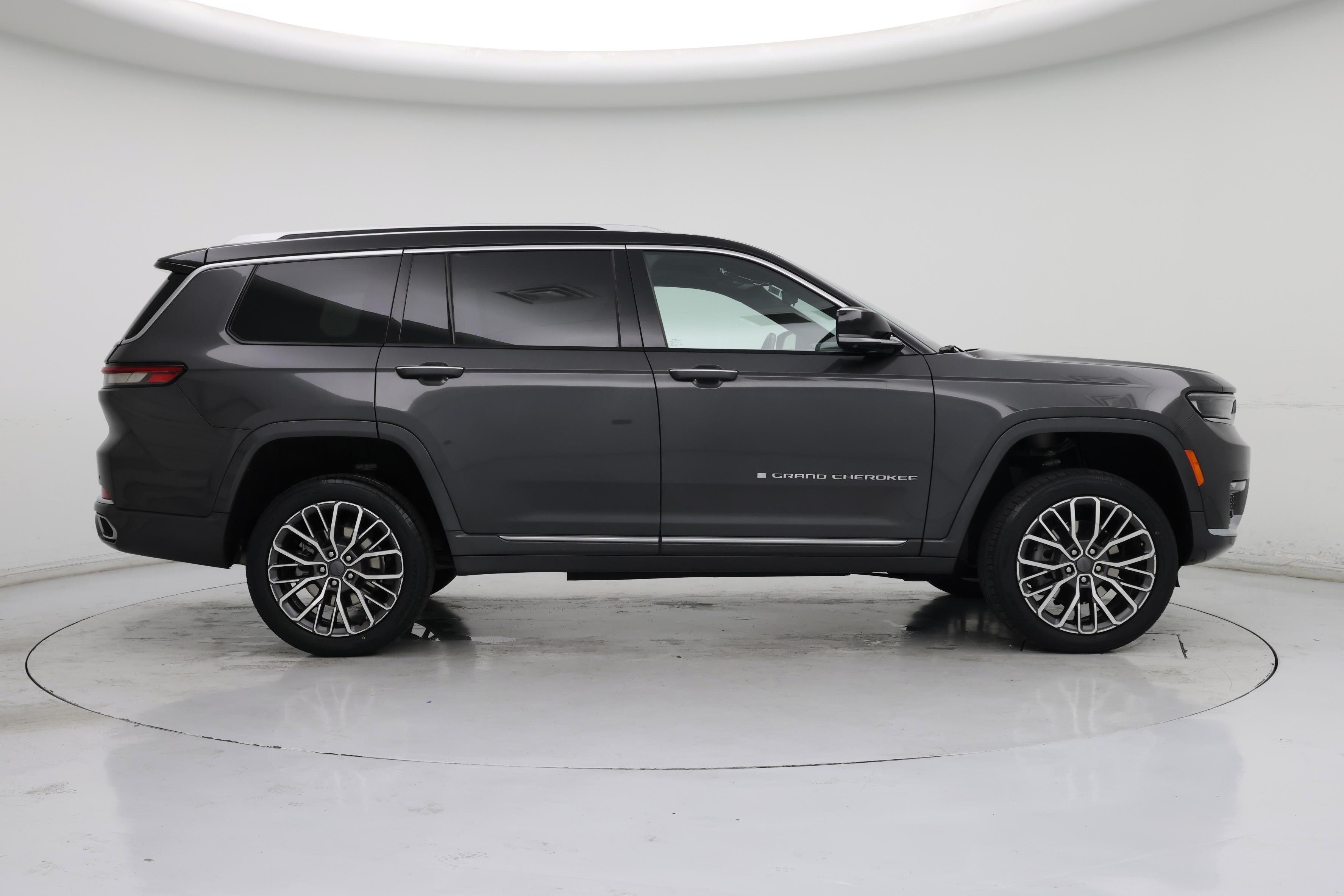 Thumbnail: 2022 Jeep Grand Cherokee L - 7