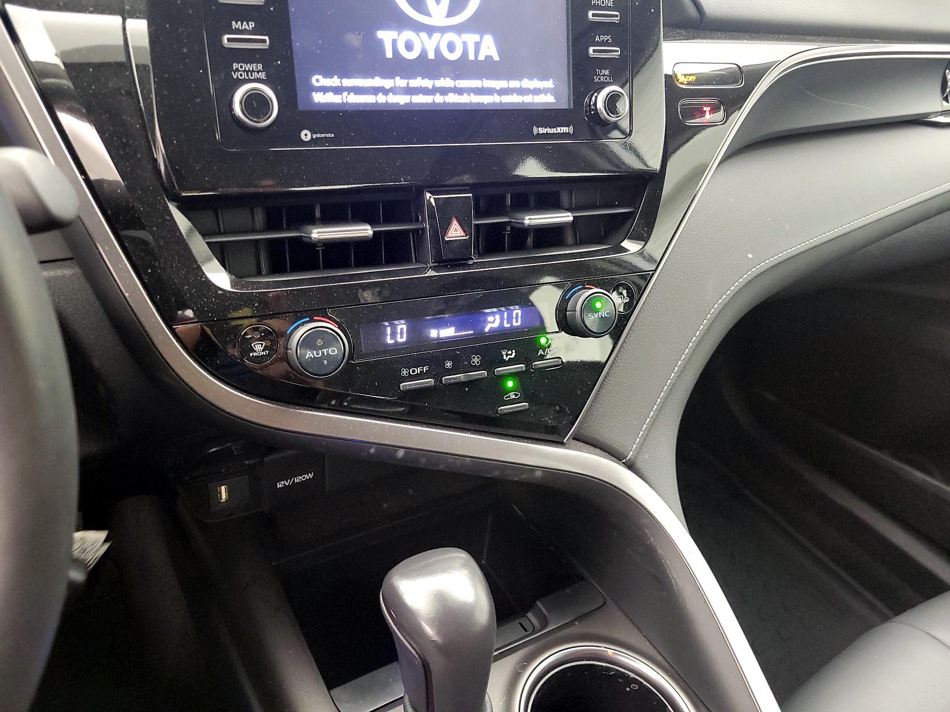 Thumbnail: 2024 Toyota Camry - 16