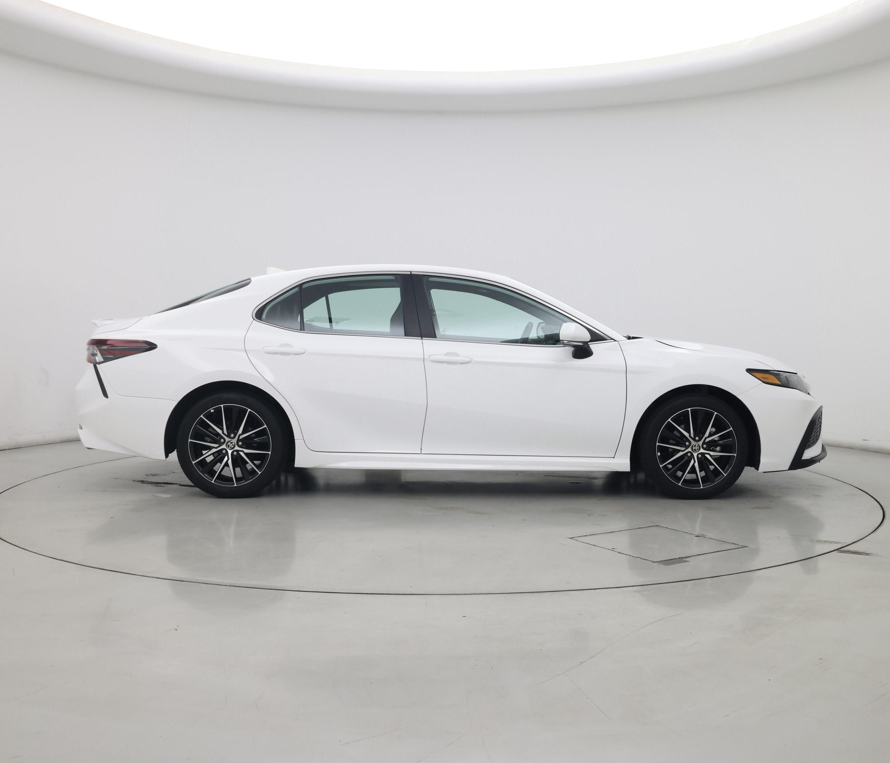Thumbnail: 2024 Toyota Camry - 7