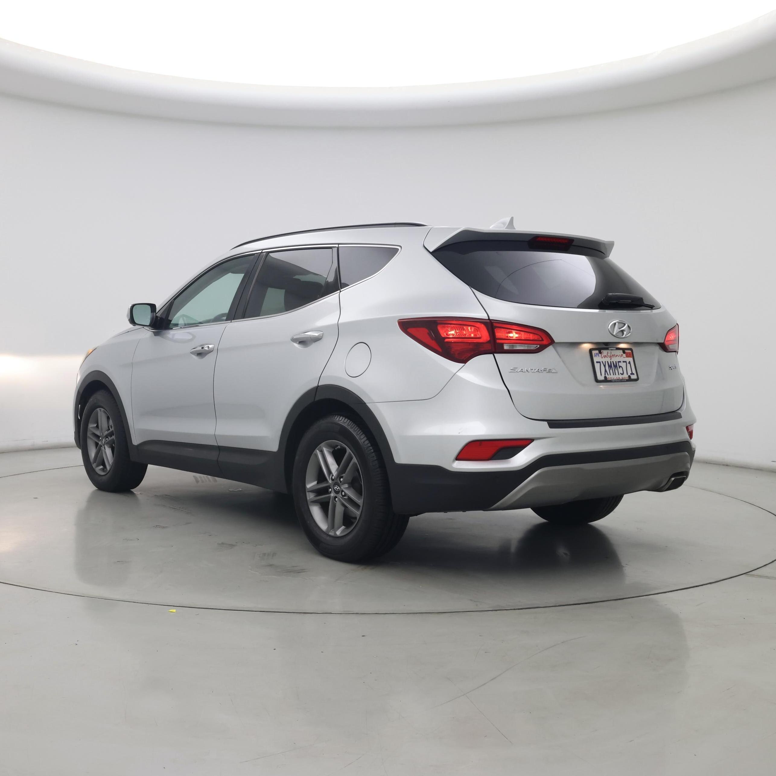 Thumbnail: 2017 Hyundai Santa Fe - 2