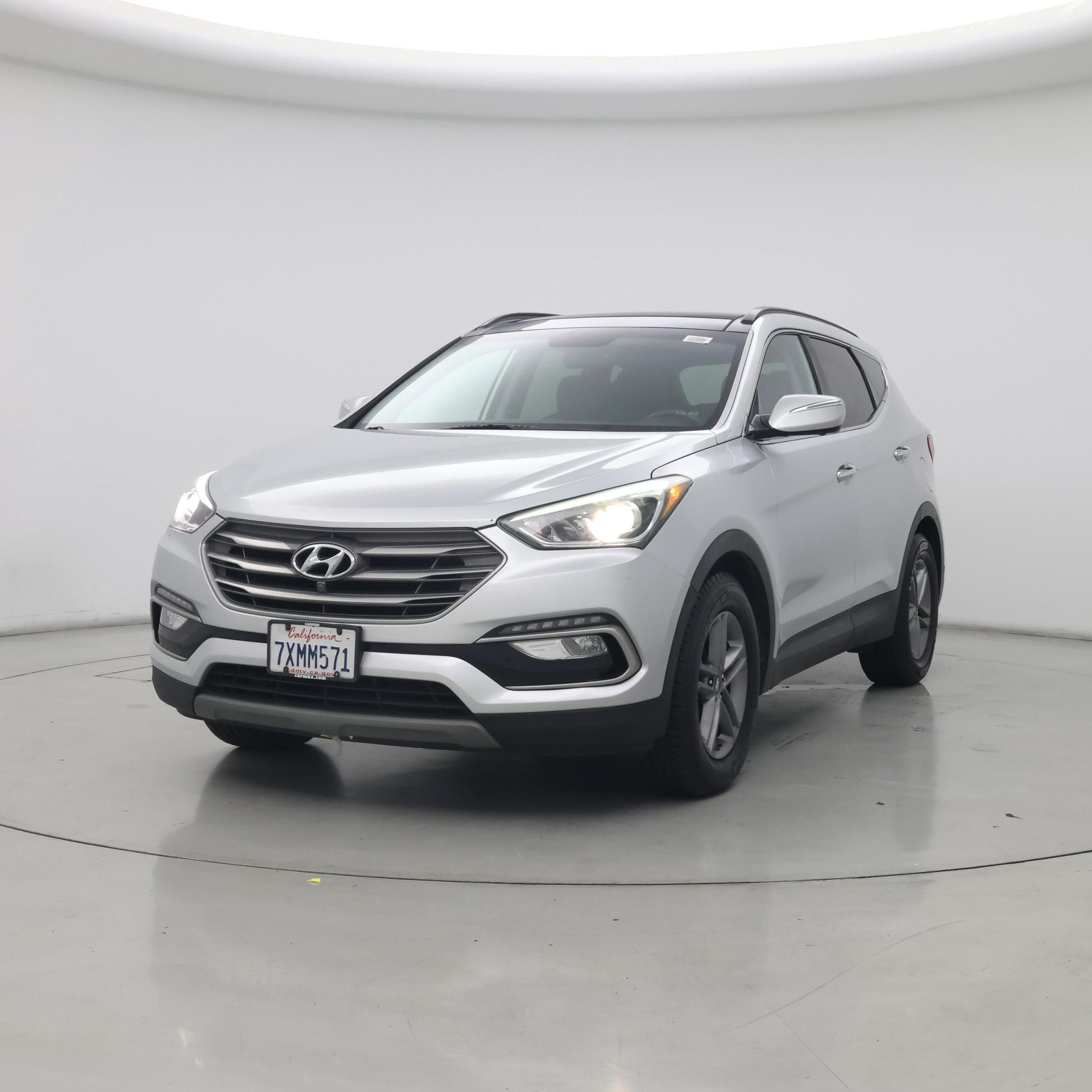 Thumbnail: 2017 Hyundai Santa Fe - 4