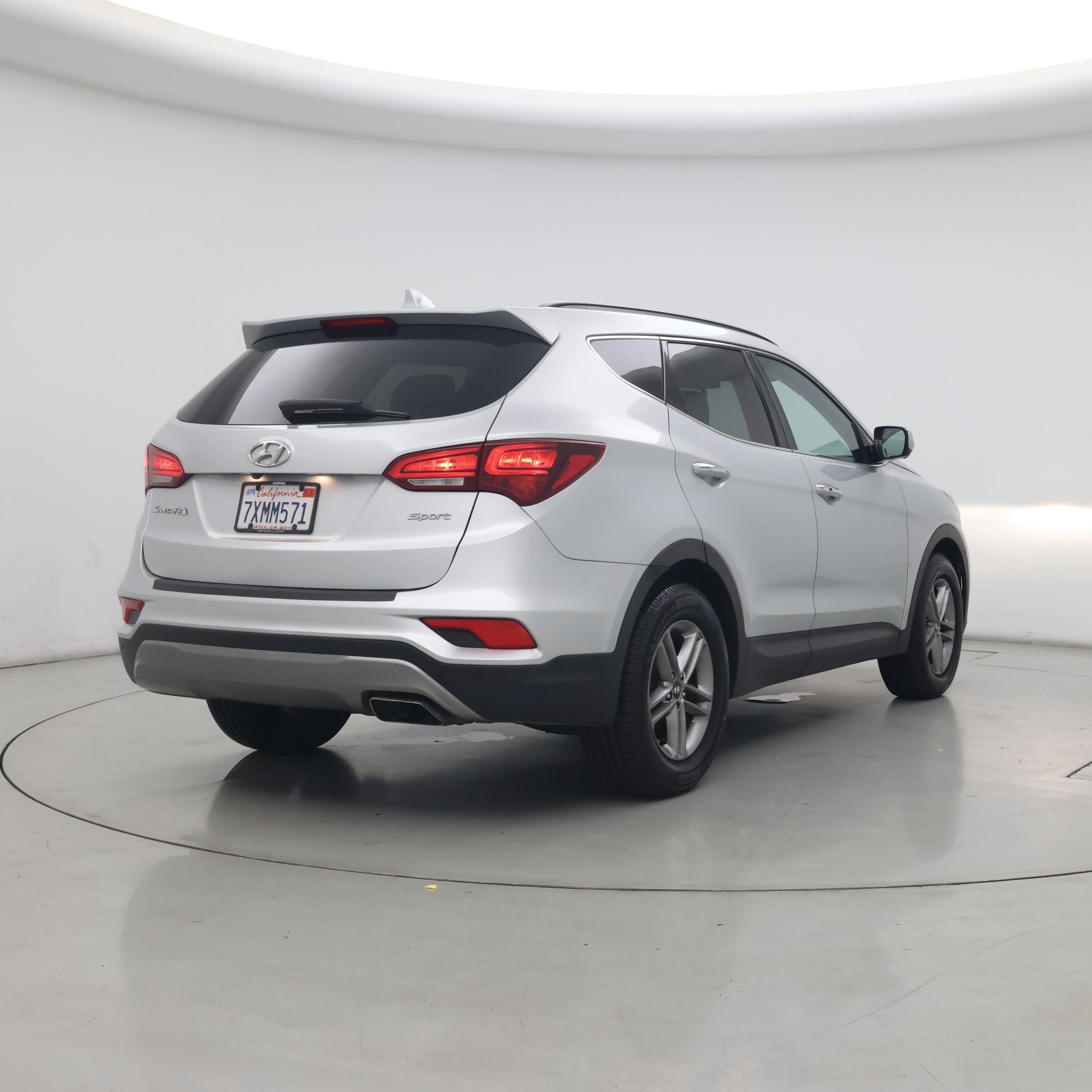 Thumbnail: 2017 Hyundai Santa Fe - 8