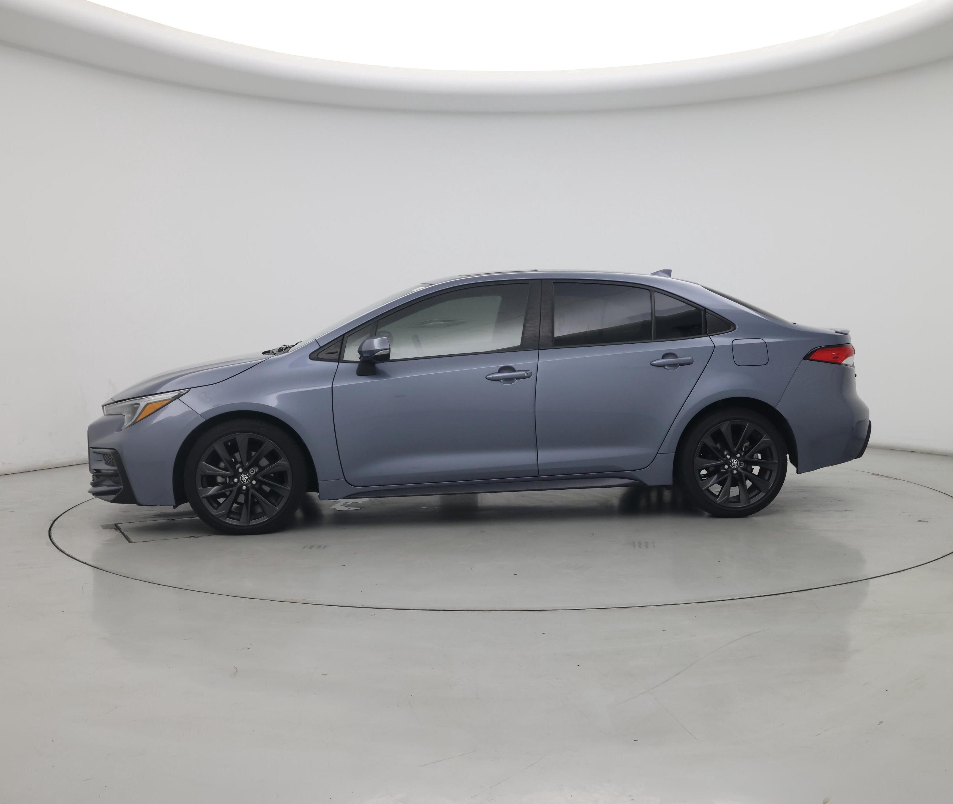 Thumbnail: 2023 Toyota Corolla - 3