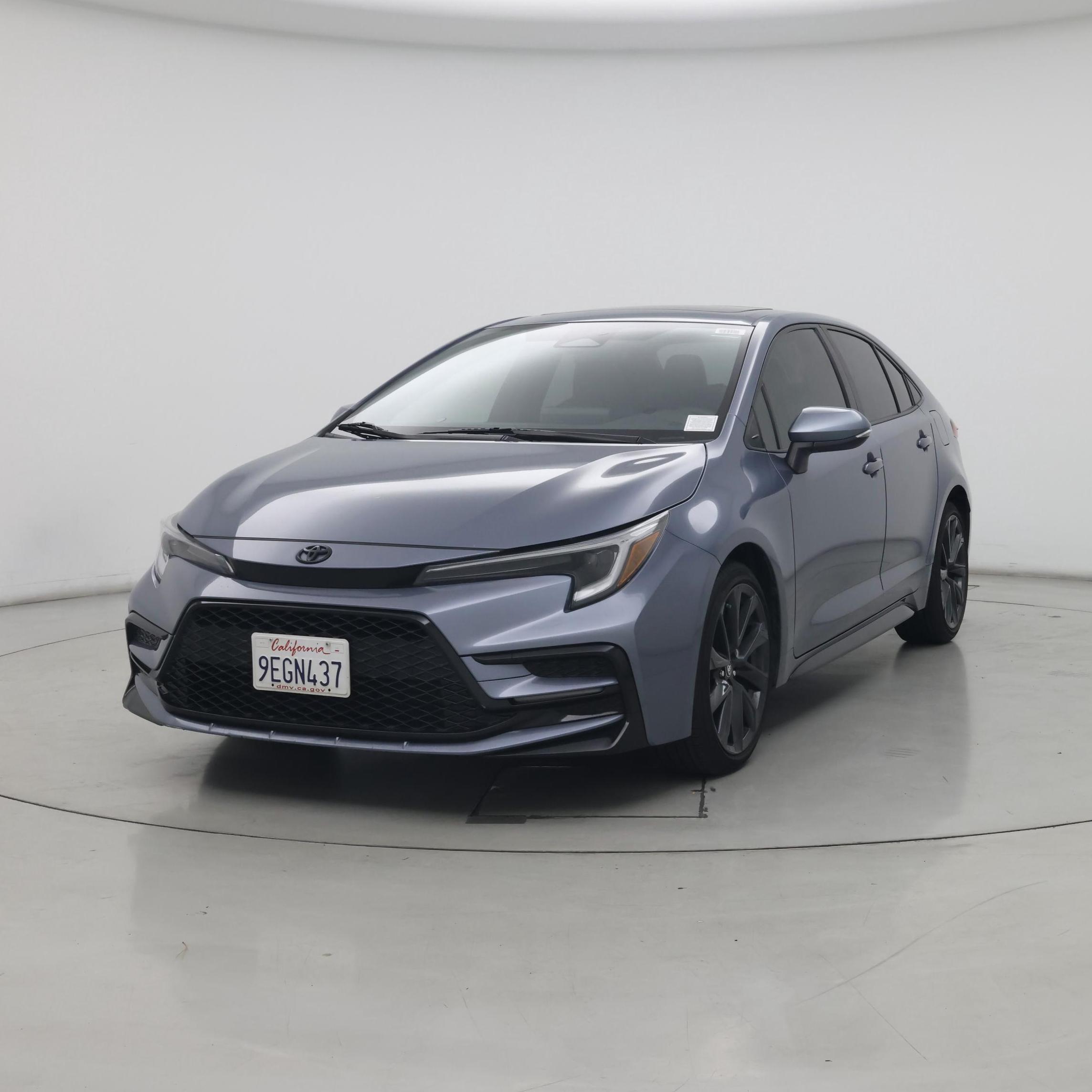 Thumbnail: 2023 Toyota Corolla - 4