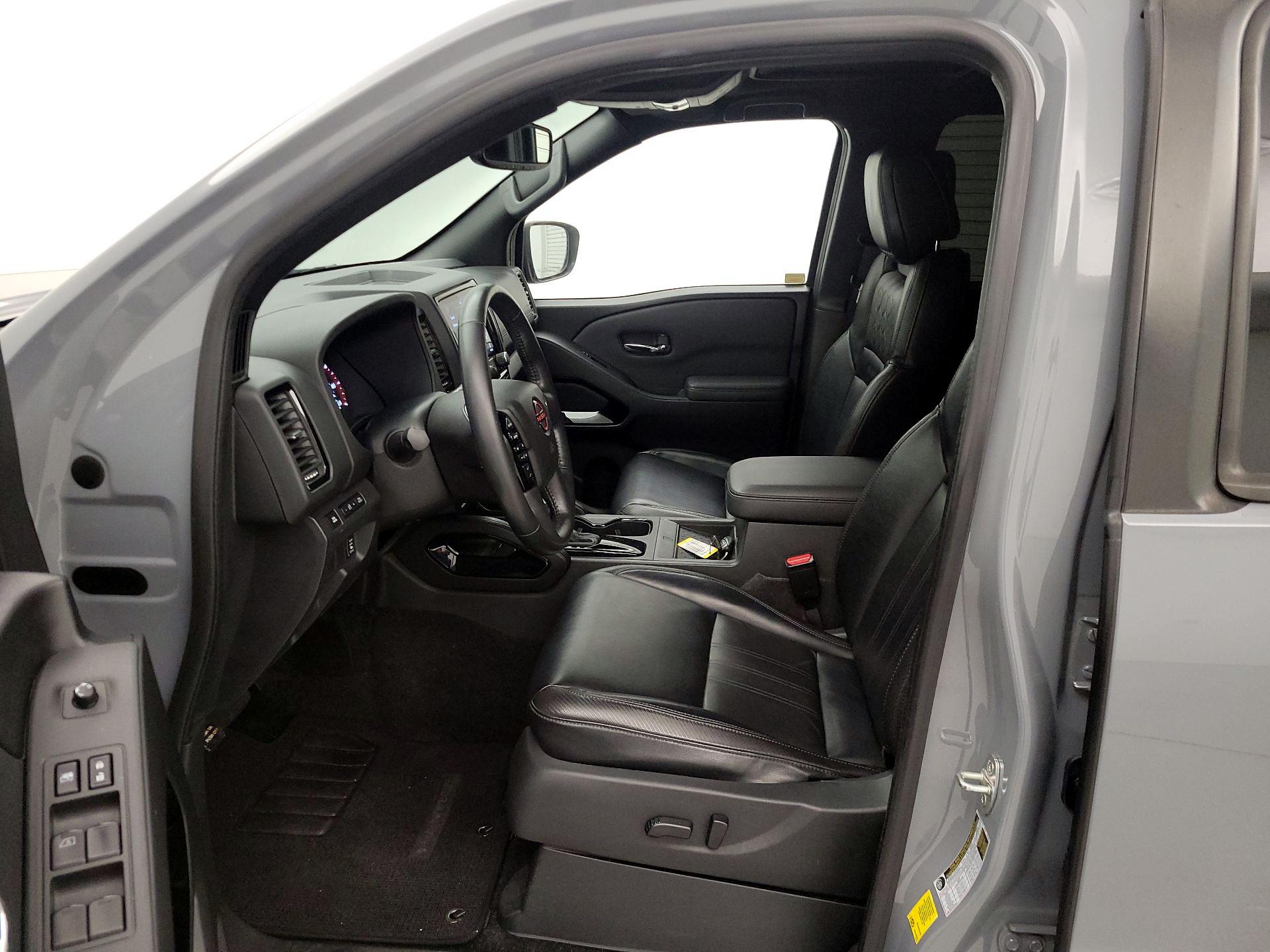 Thumbnail: 2022 Nissan Frontier - 11