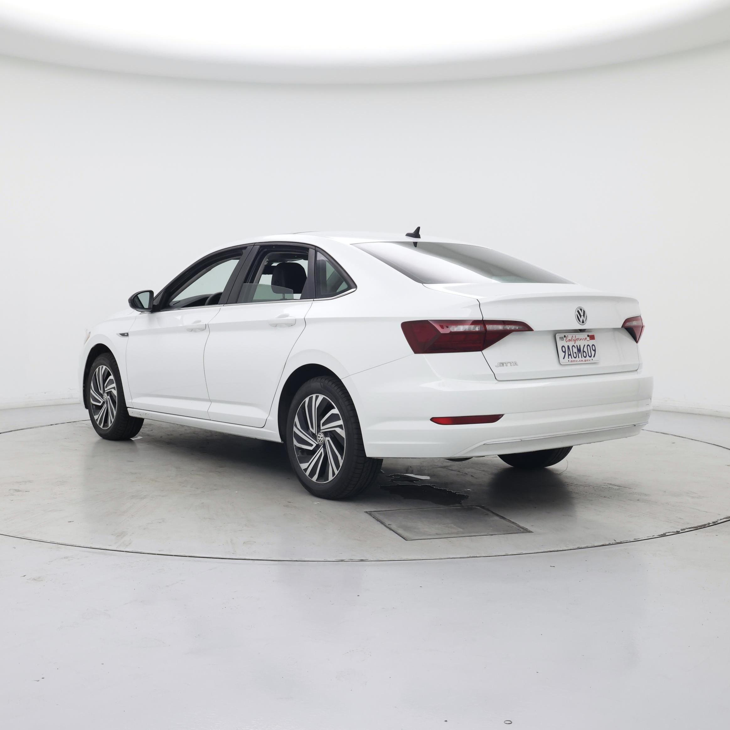 Thumbnail: 2021 Volkswagen Jetta - 2