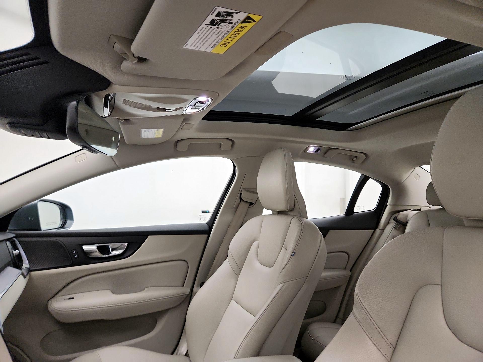Thumbnail: 2020 Volvo S60 - 19