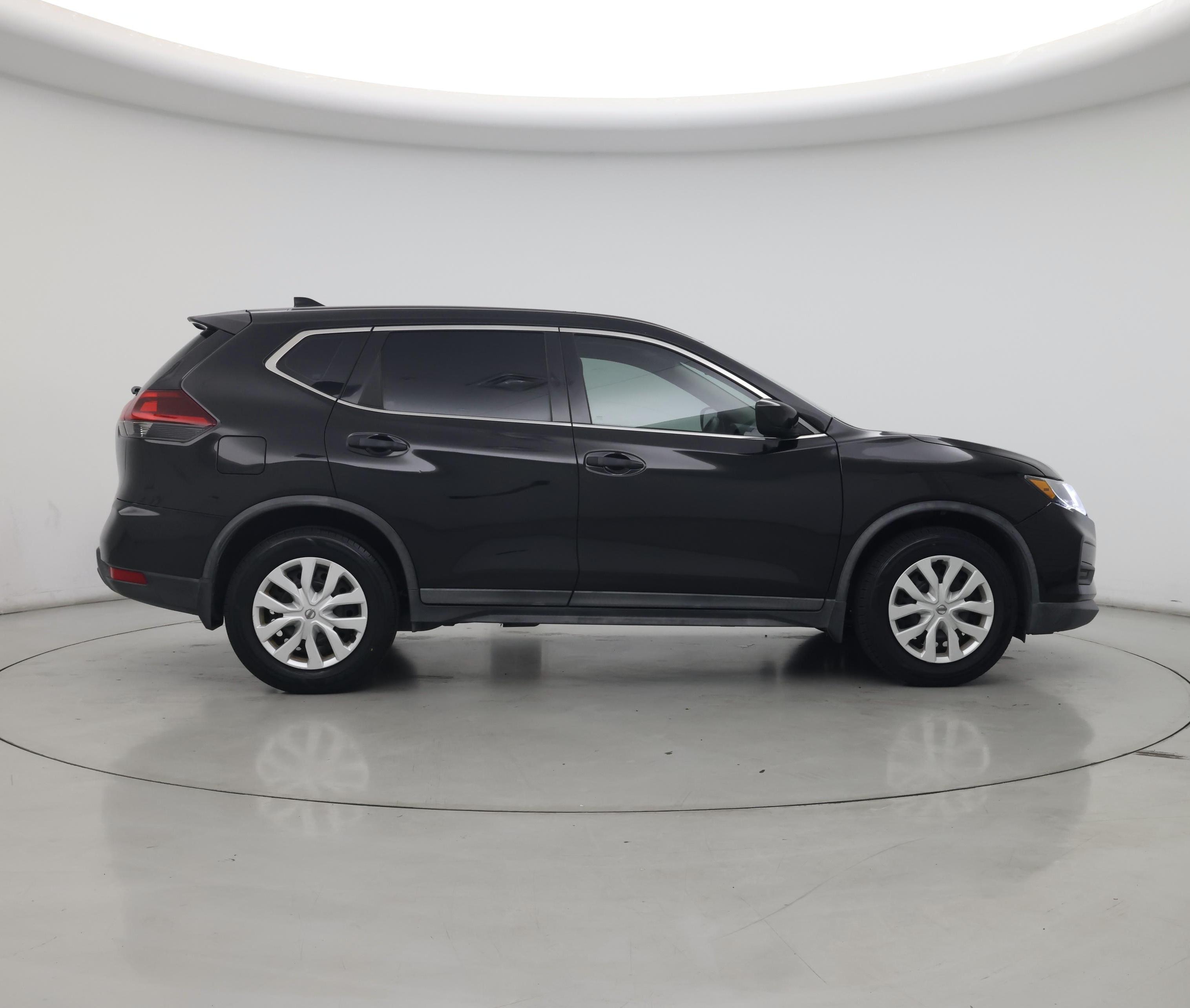 Thumbnail: 2018 Nissan Rogue - 7