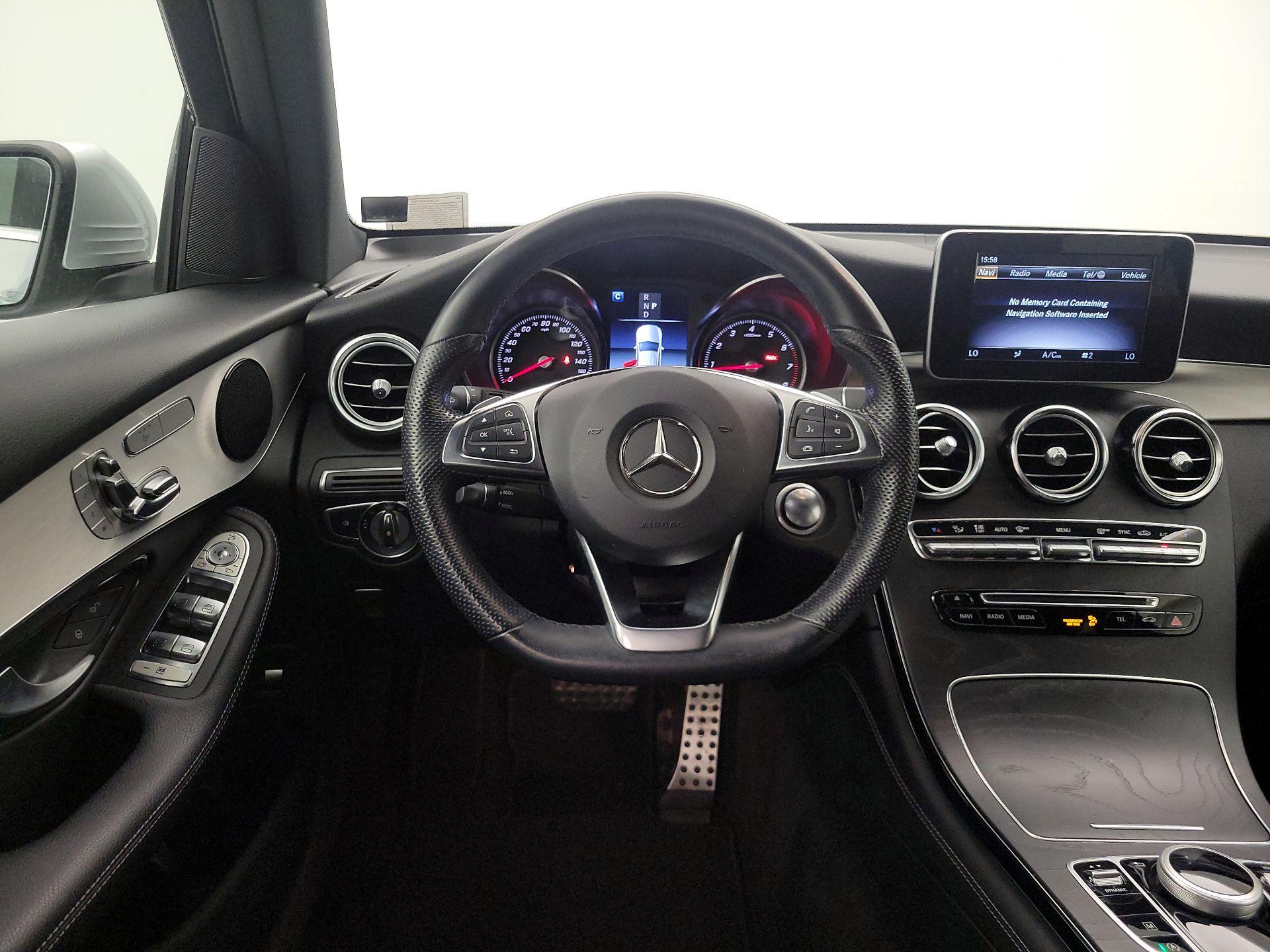 Thumbnail: 2019 Mercedes-Benz GLC - 10