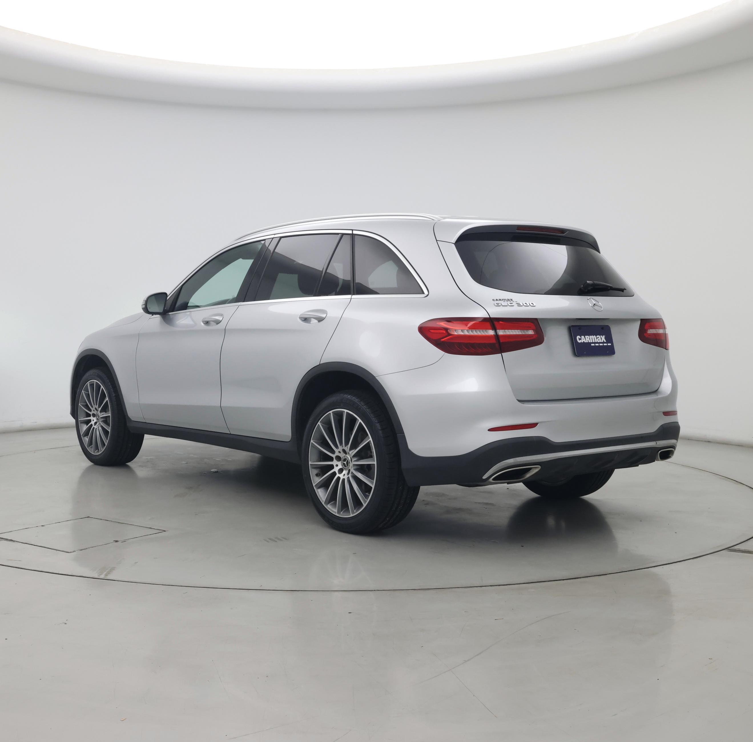 Thumbnail: 2019 Mercedes-Benz GLC - 2