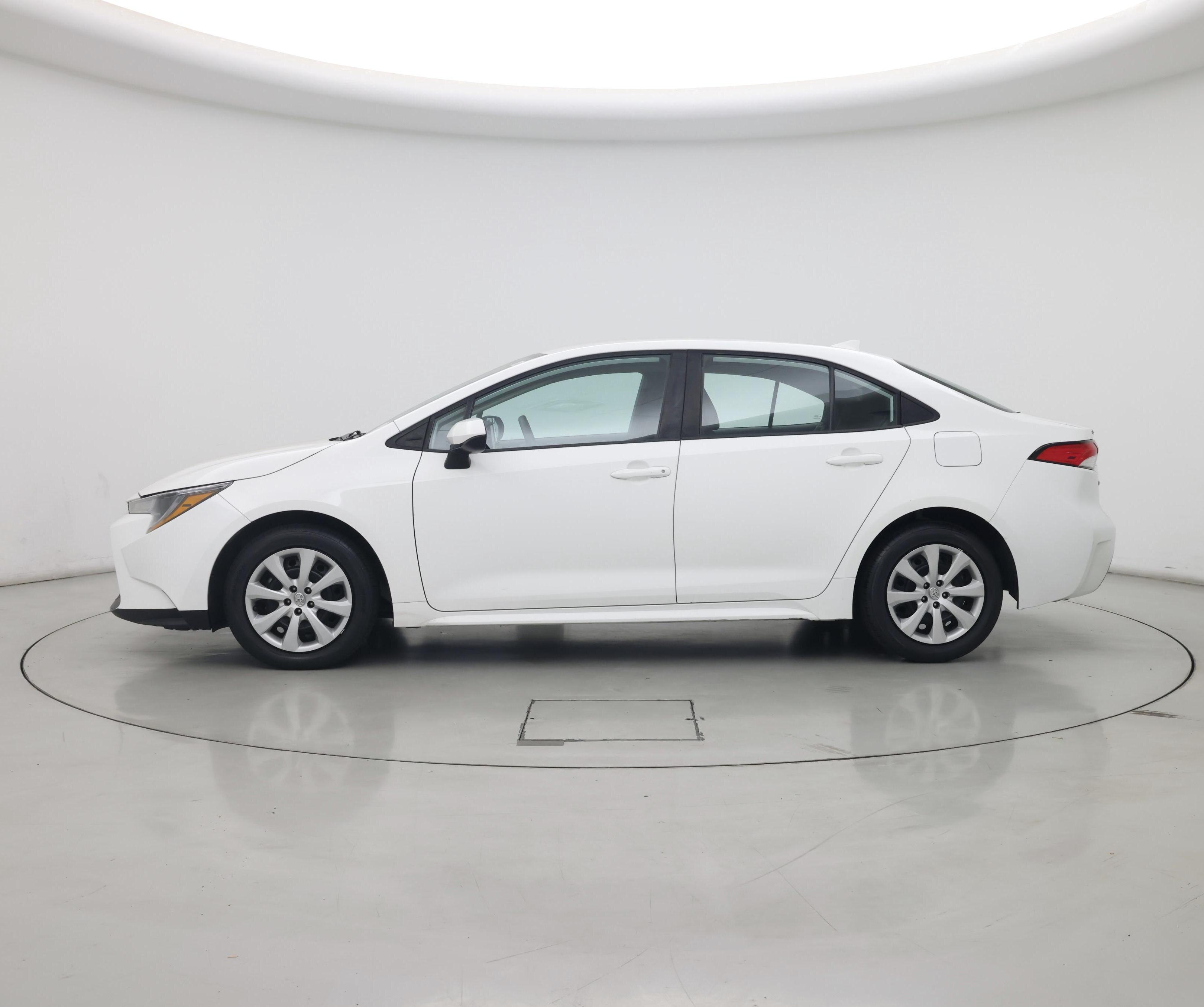 Thumbnail: 2021 Toyota Corolla - 3