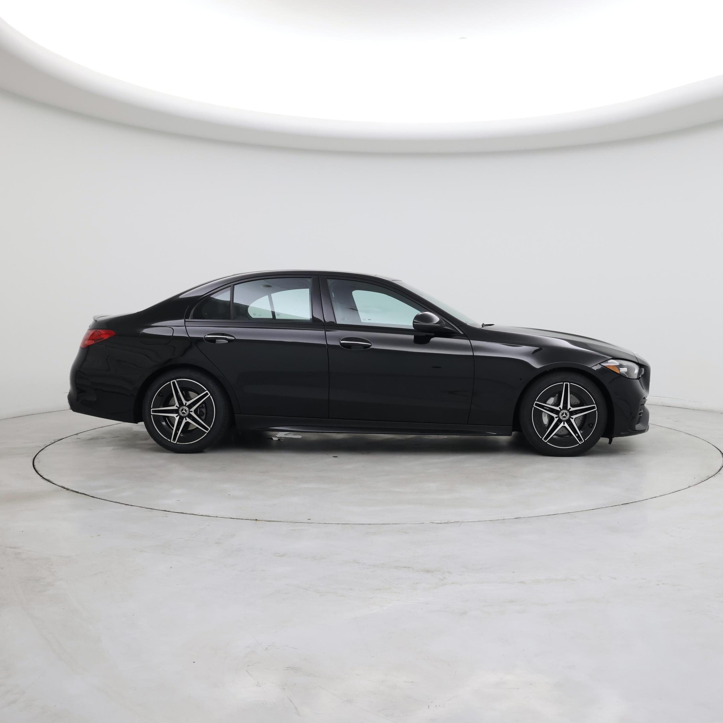 Thumbnail: 2023 Mercedes-Benz C-Class - 7