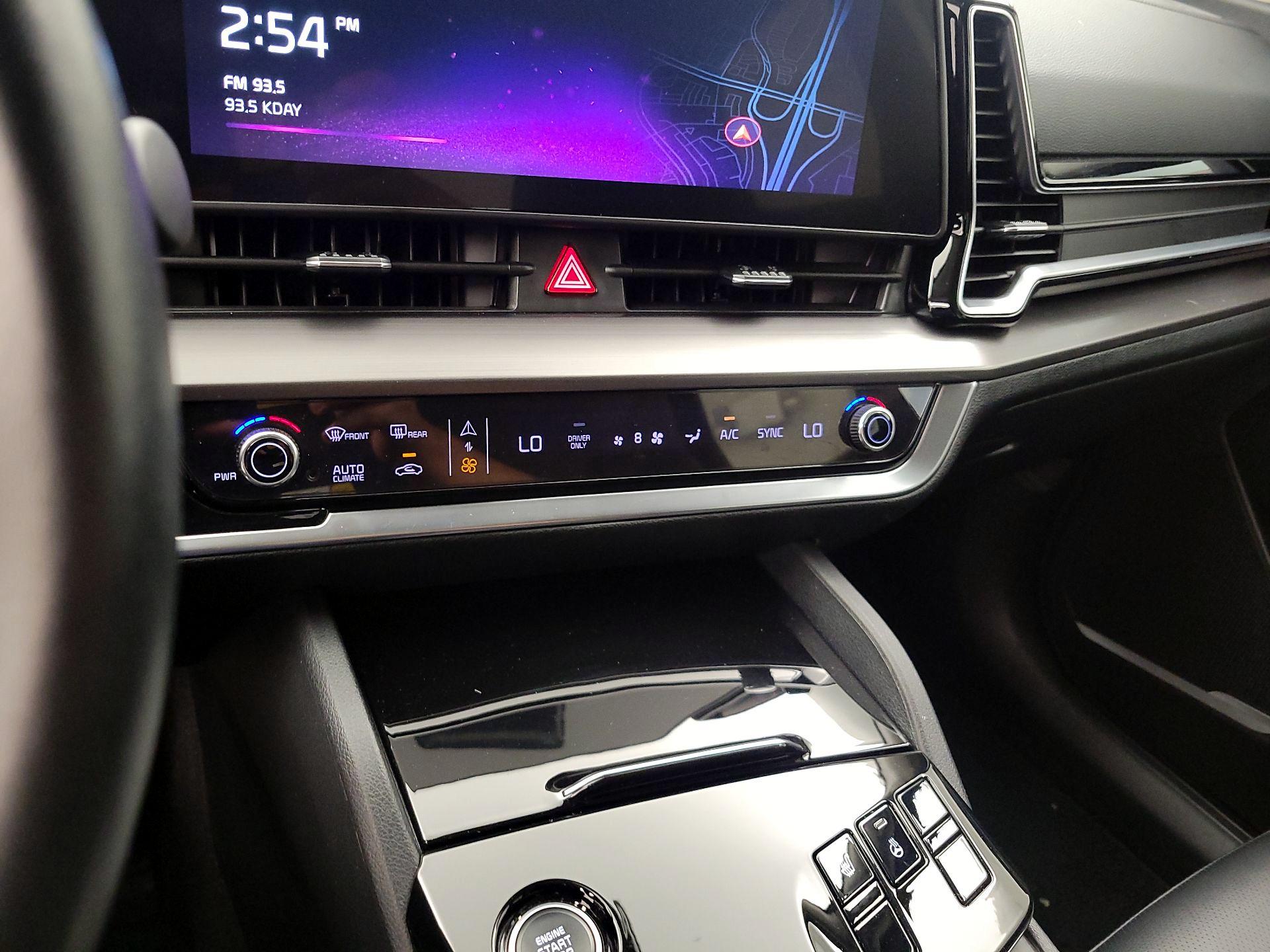 Thumbnail: 2023 Kia Sportage - 15