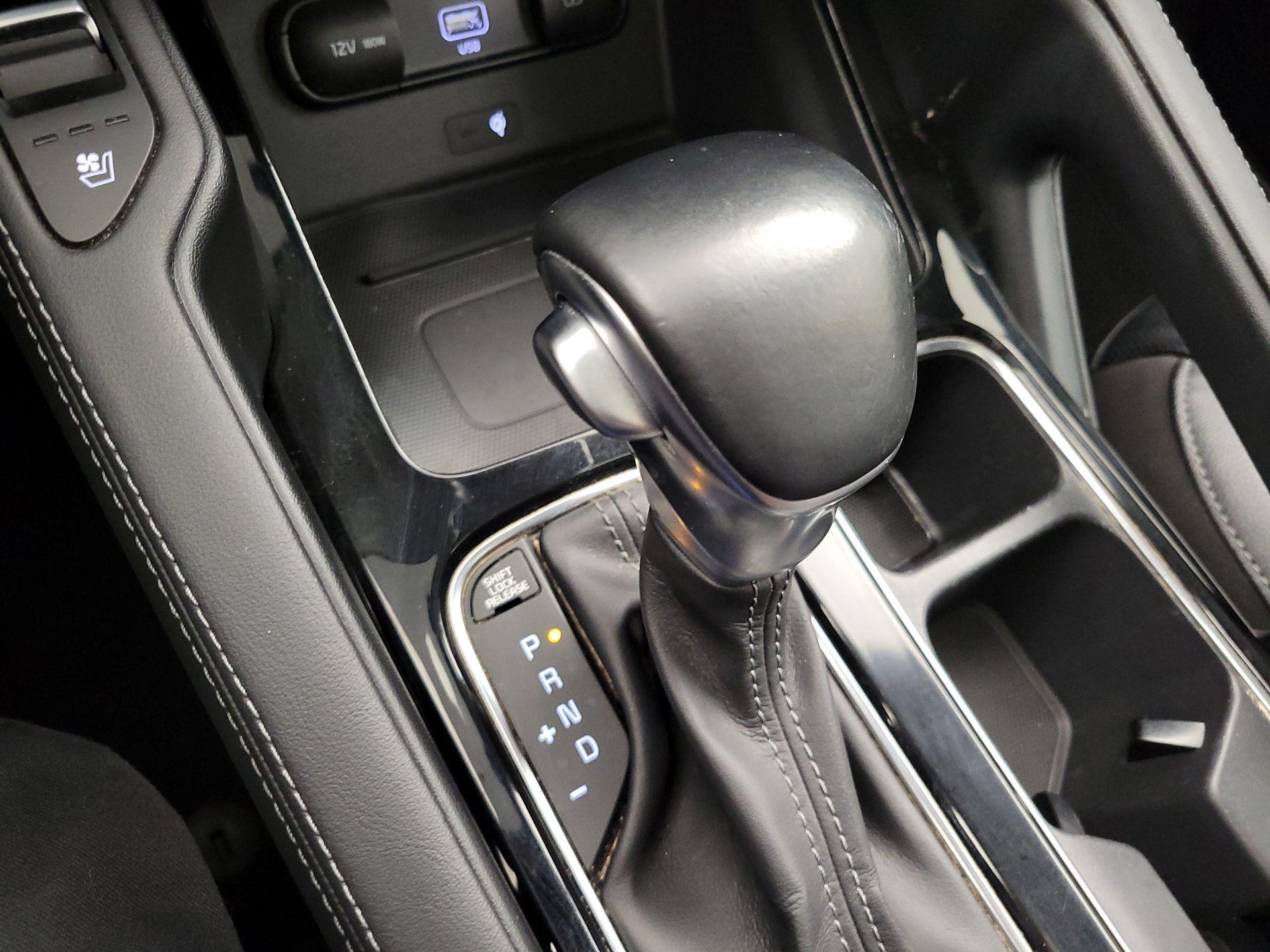 Thumbnail: 2021 Kia Telluride - 18