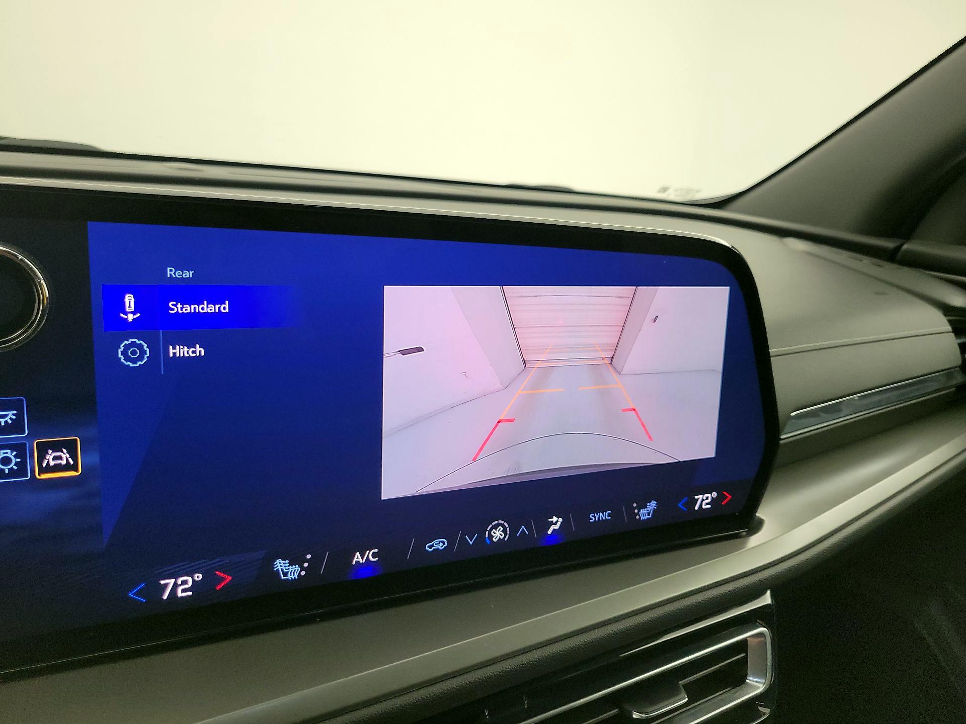 Thumbnail: 2025 Chevrolet Traverse - 14